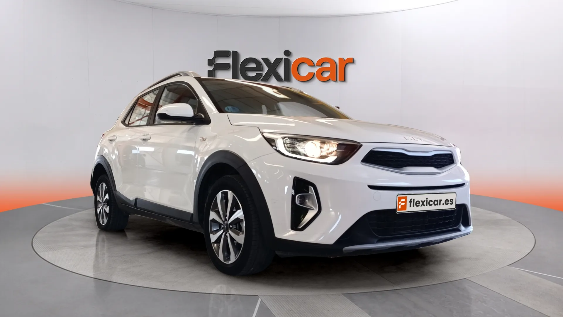 Kia Stonic 1.0 T-GDi MHEV iMT Concept
