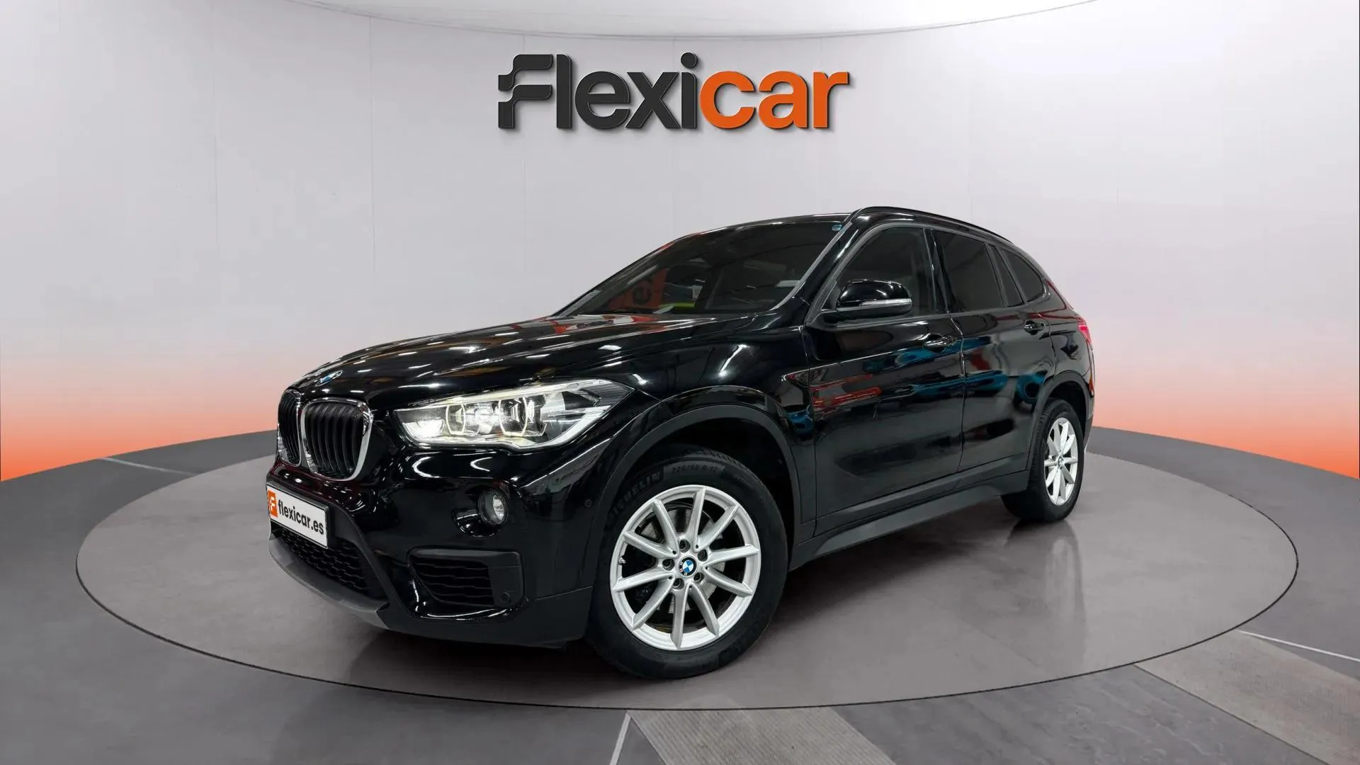 BMW X1 sDrive18d - foto 3