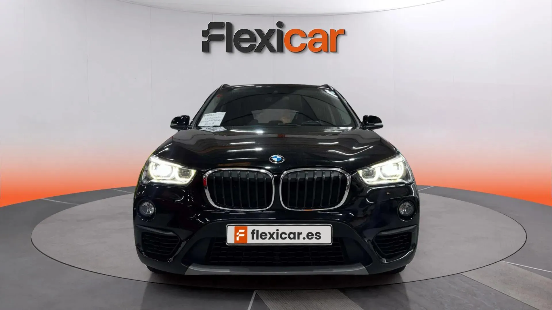 BMW X1 sDrive18d - foto 2