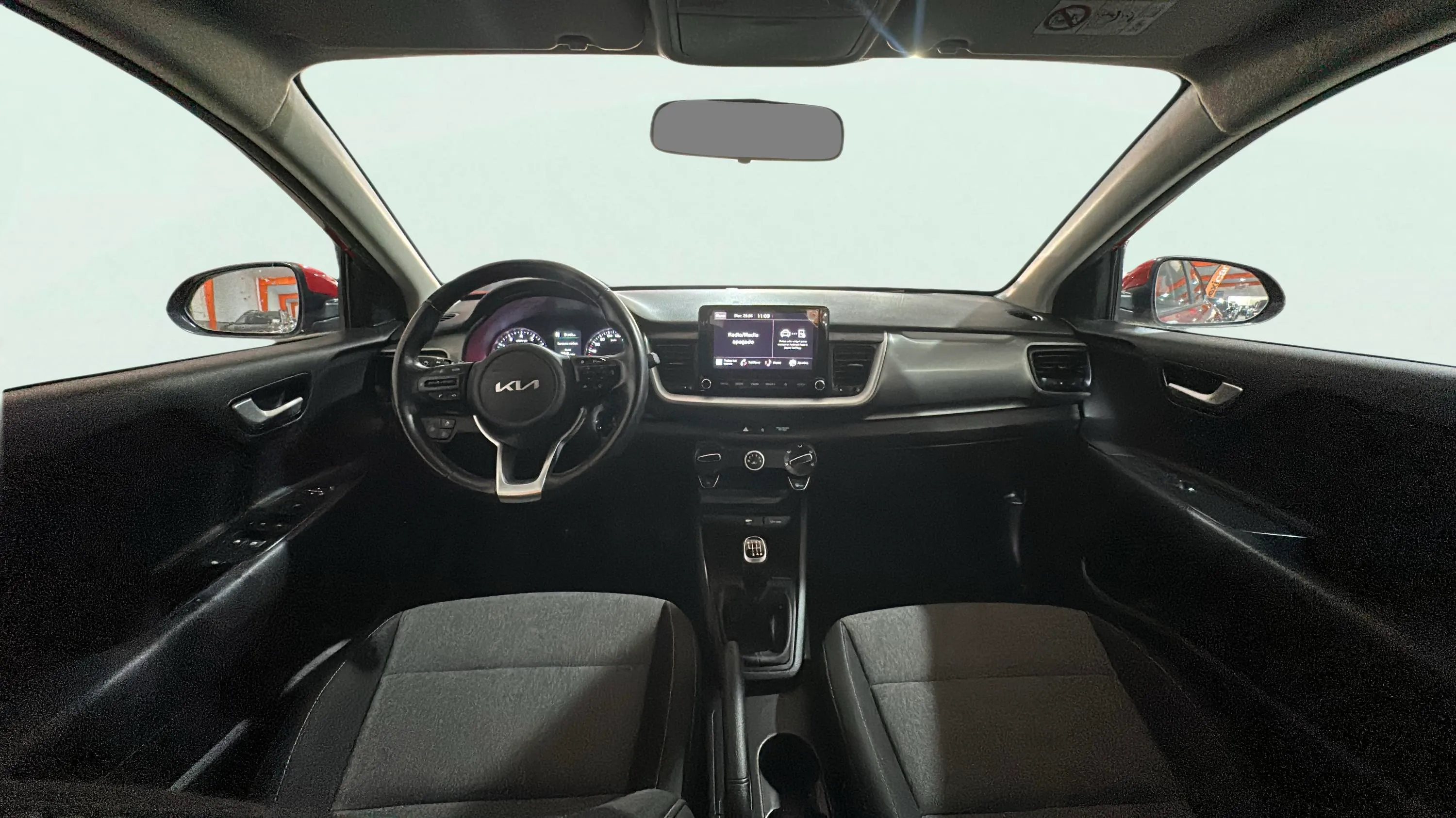 Kia Stonic 1.0 T-GDi MHEV iMT Concept - foto 9