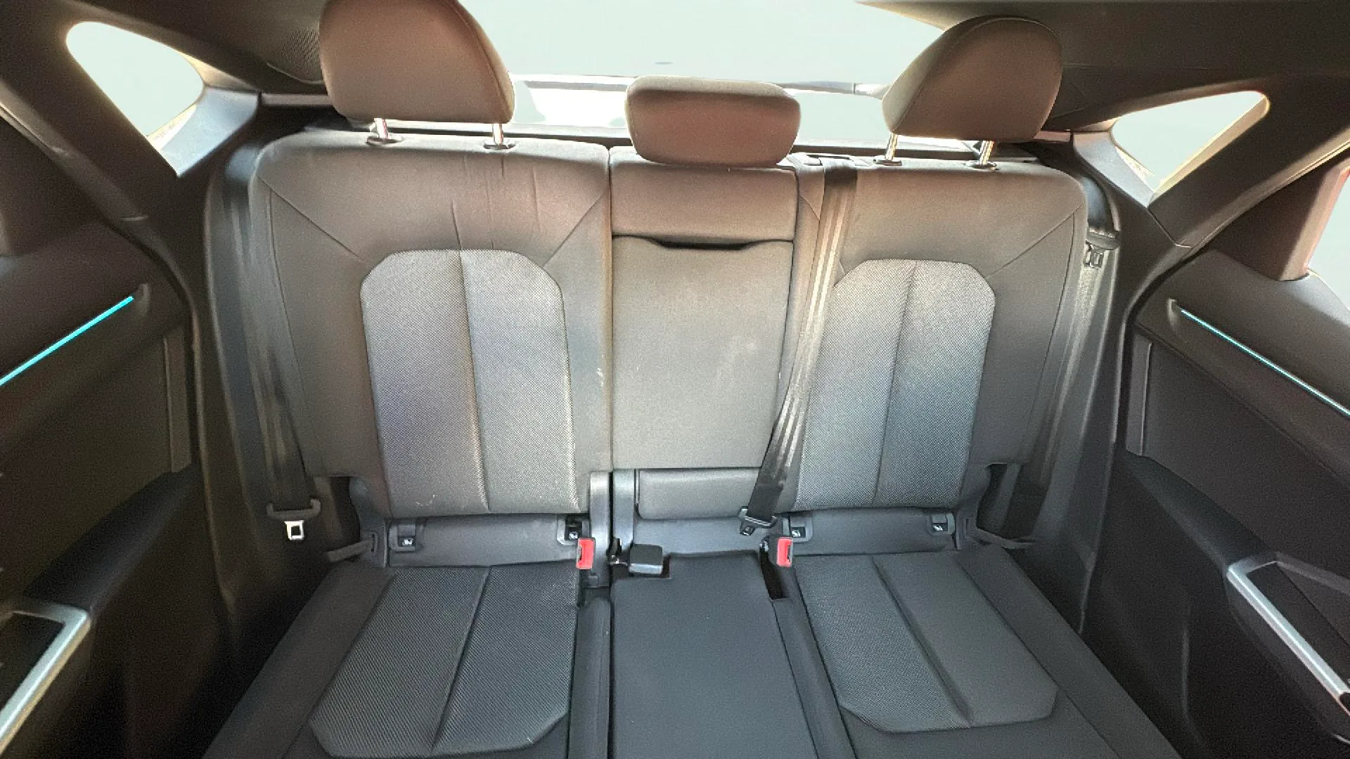 Audi Q3 S line 35 TDI S tronic - foto 17