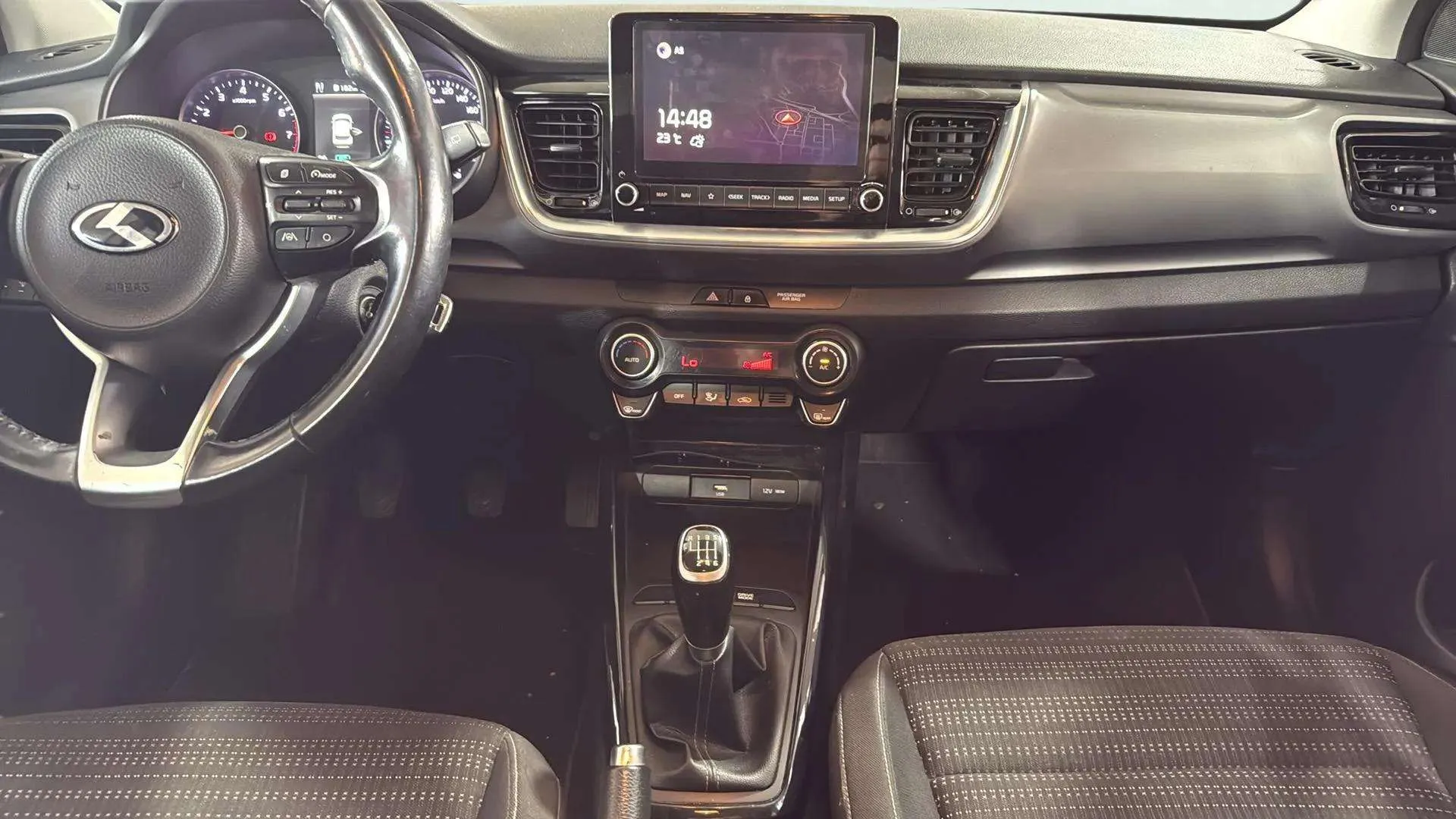 Kia Stonic 1.0 T-GDi MHEV iMT Drive - foto 10