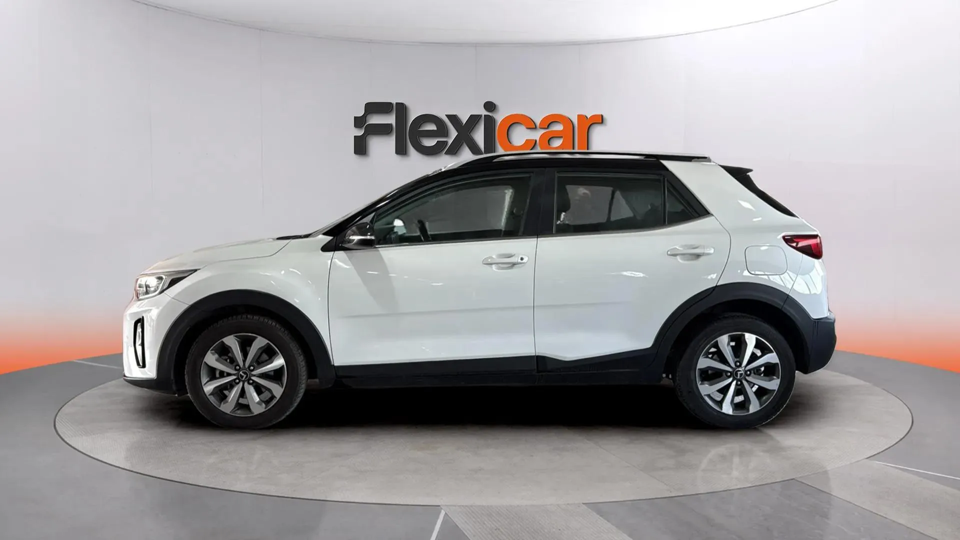 Kia Stonic 1.0 T-GDi MHEV iMT Drive - foto 3