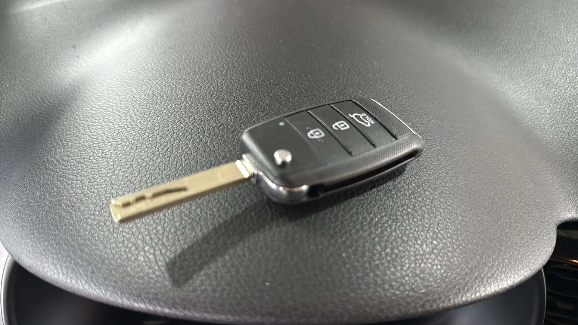 Kia Stonic 1.0 T-GDi MHEV iMT Drive - foto 17