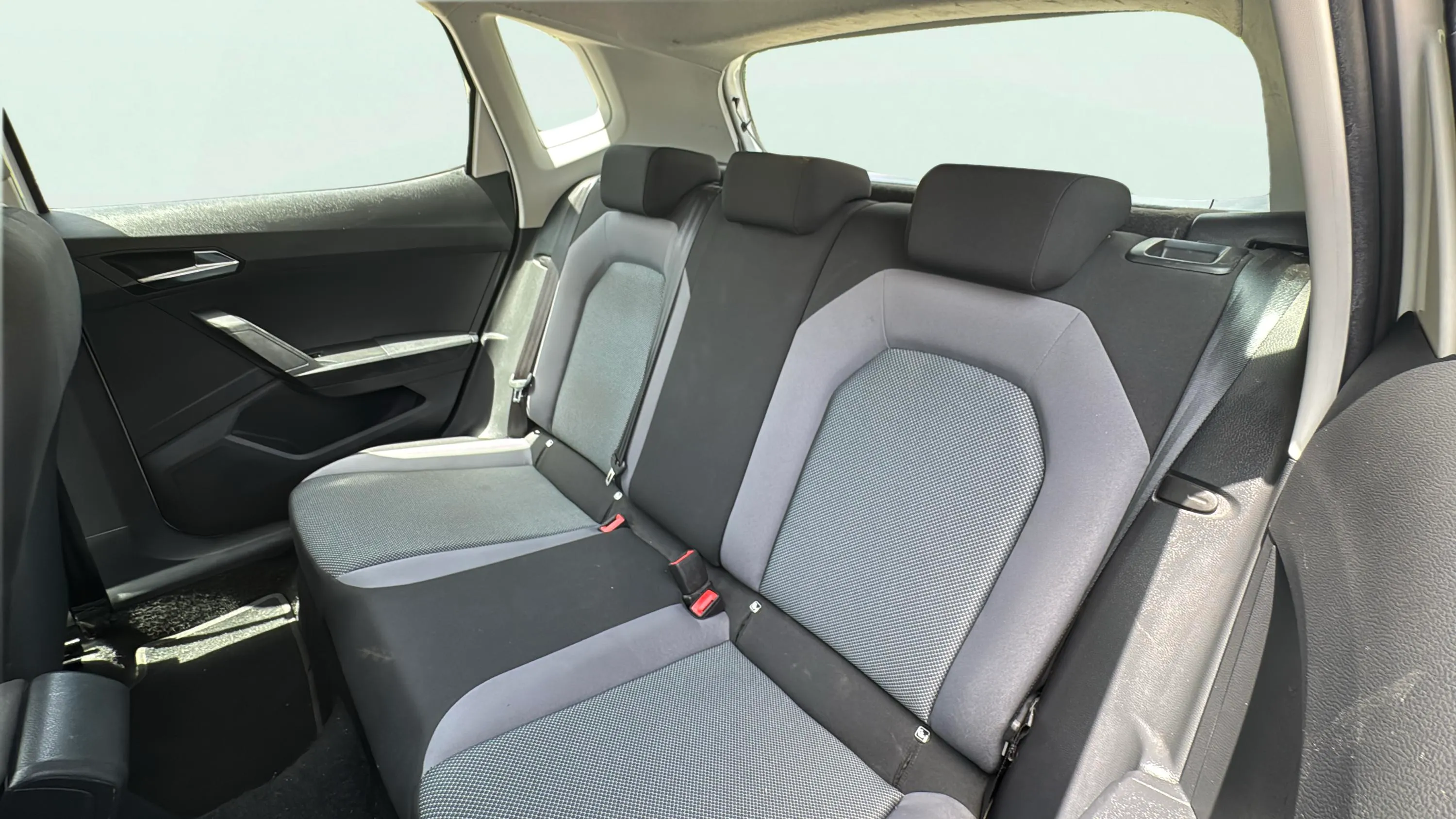 SEAT Arona 1.0 TSI Style Go Eco - foto 14