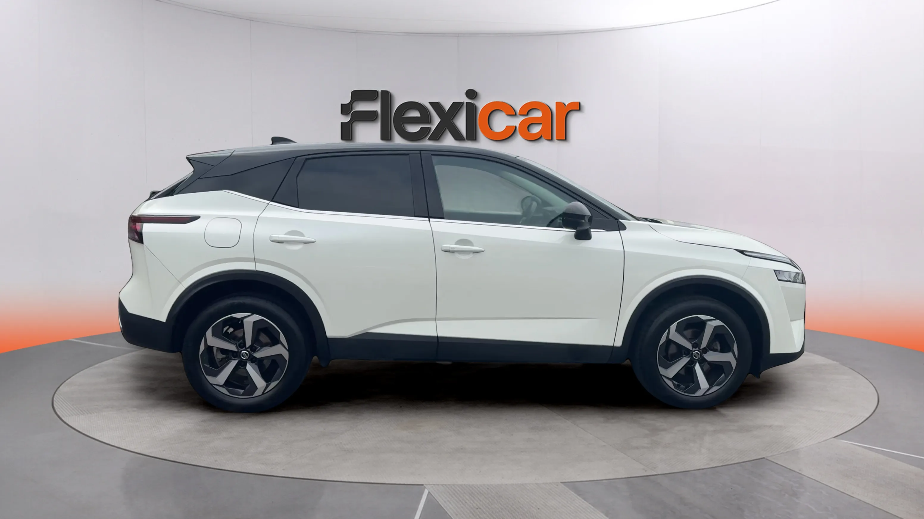 Nissan Qashqai DIG-T mHEV 4x2 N-Connecta - foto 8