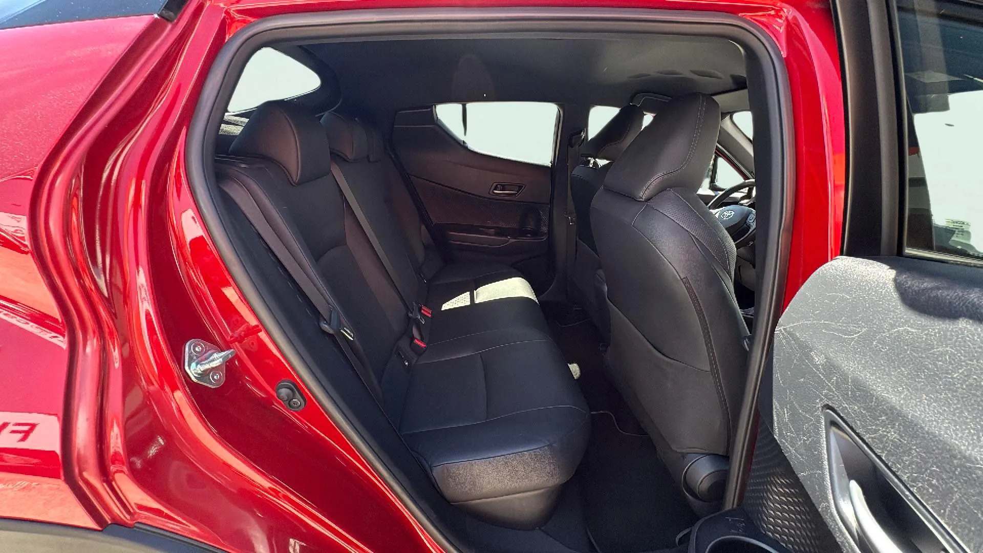 Toyota C-HR 1.8 125H Active - foto 9