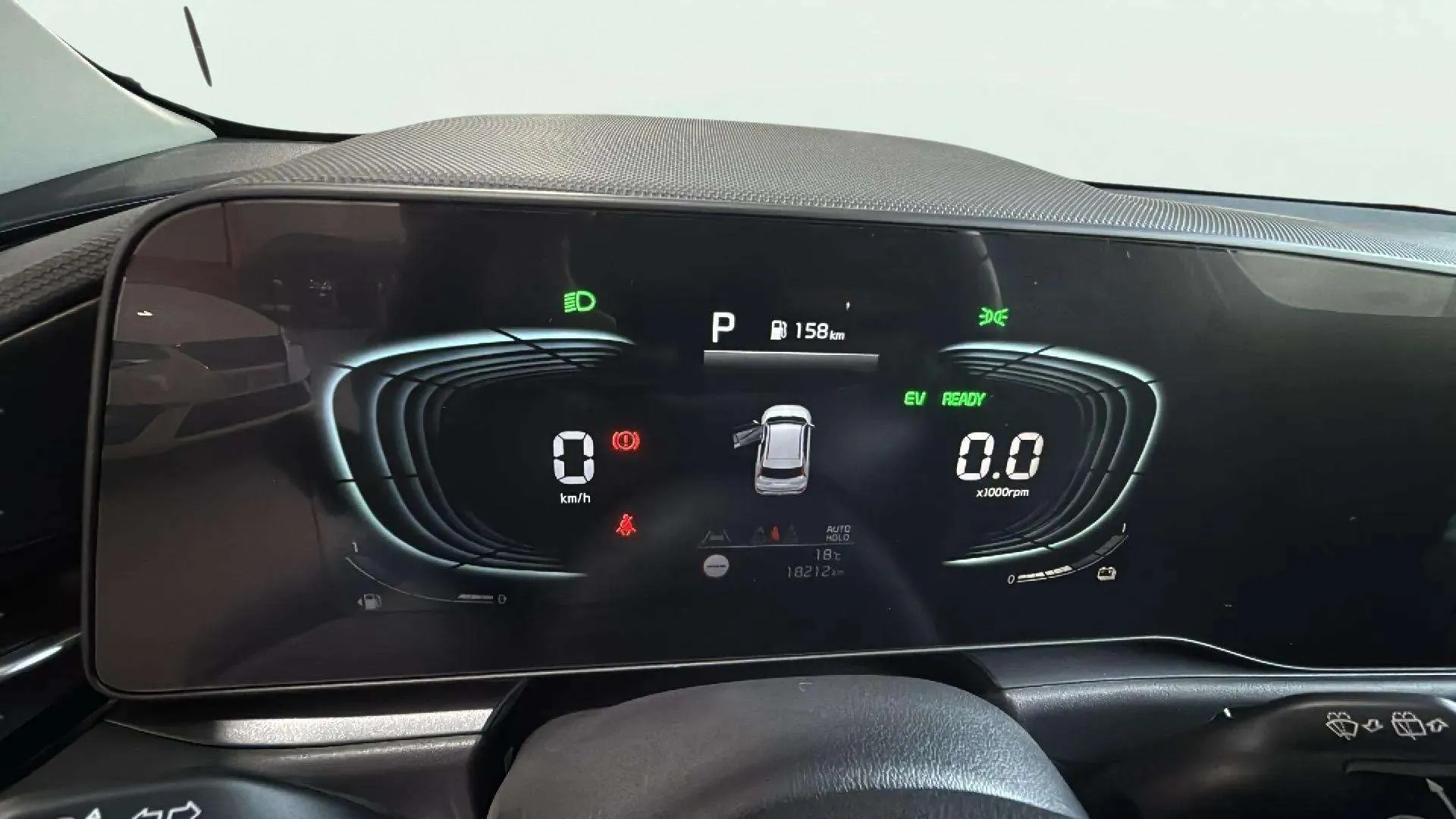 Kia Niro 1.6 GDi HEV Concept - foto 9