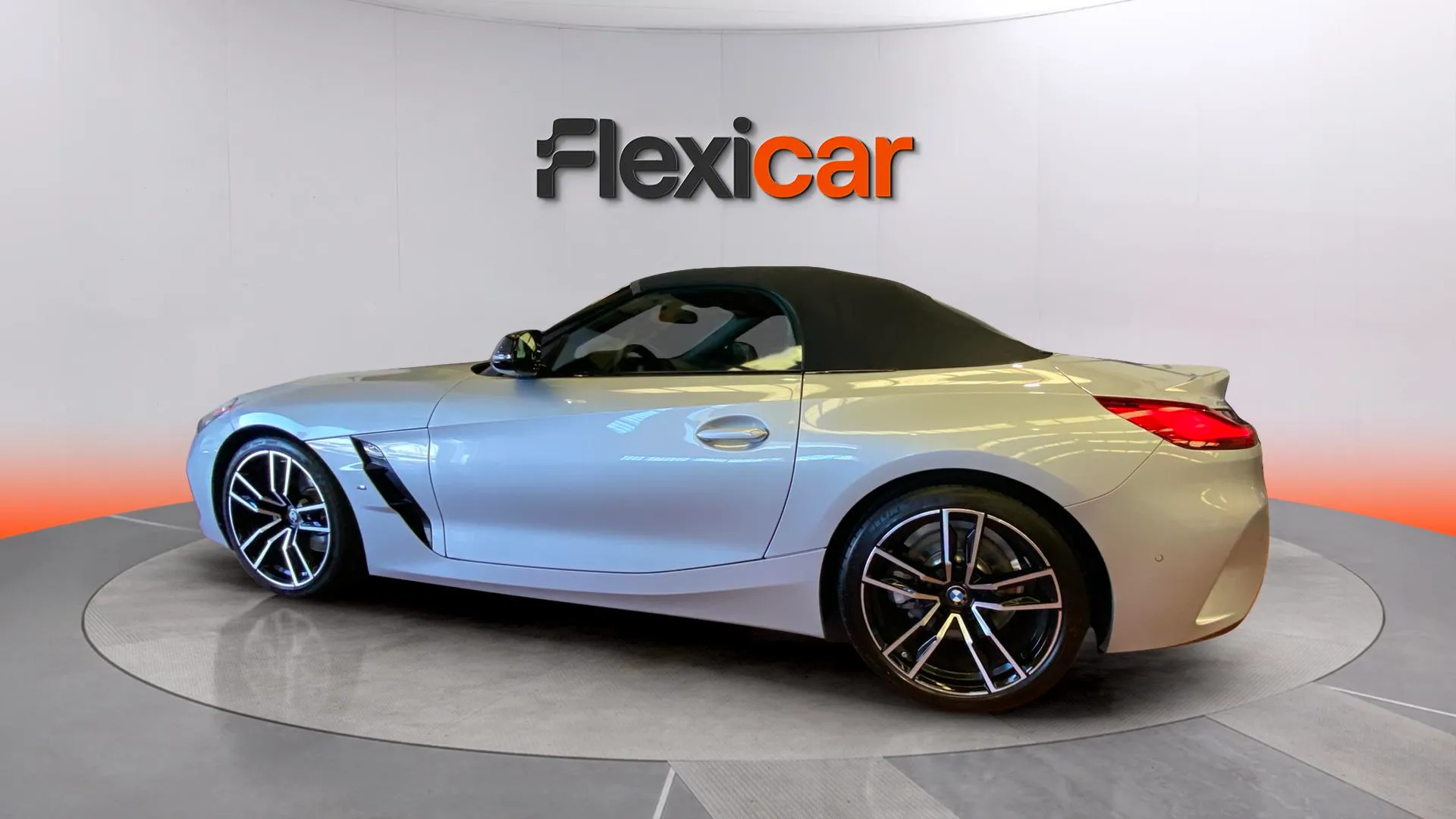 BMW Z4 sDrive20i - foto 10