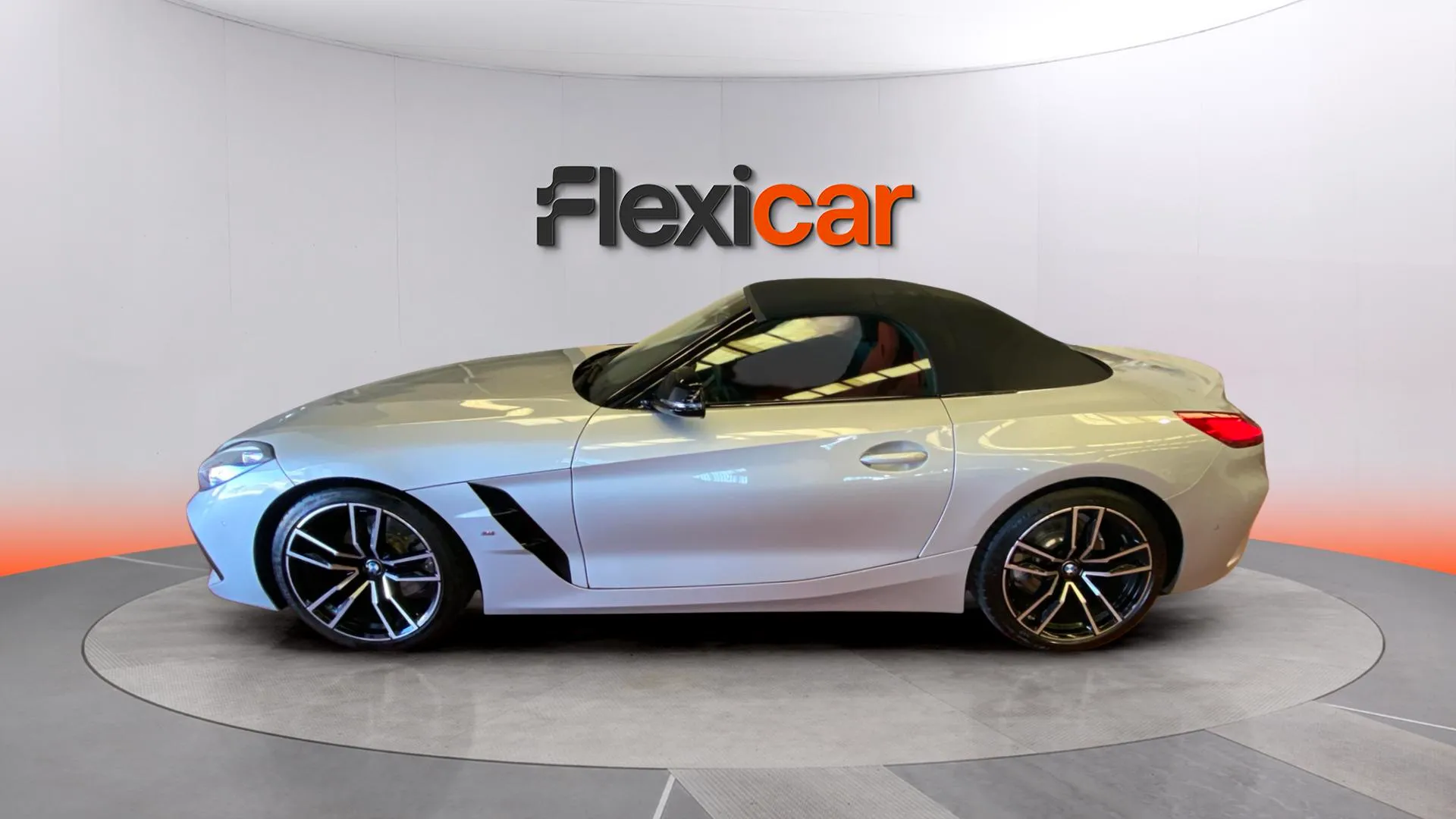 BMW Z4 sDrive20i - foto 11