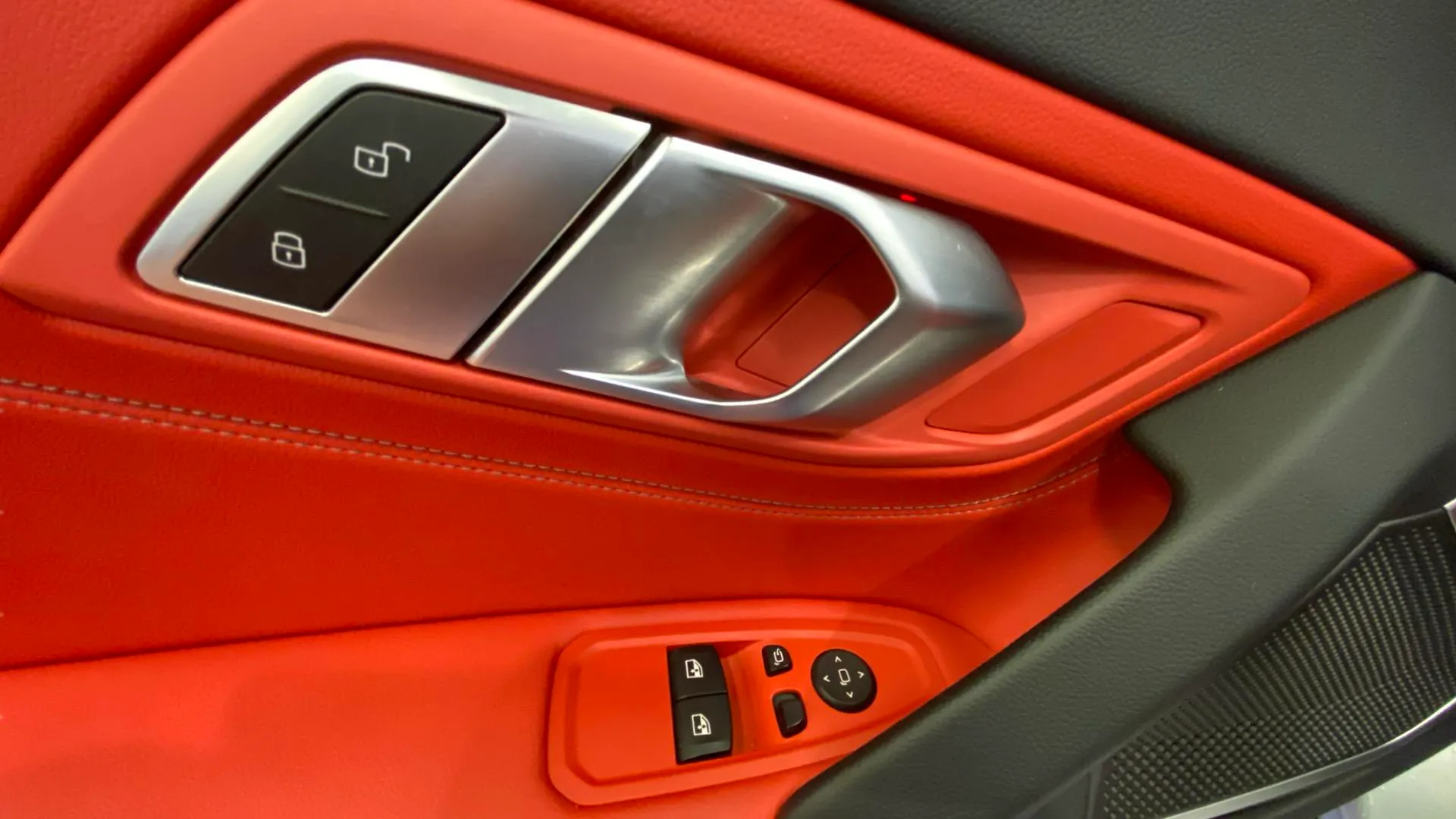 BMW Z4 sDrive20i - foto 30