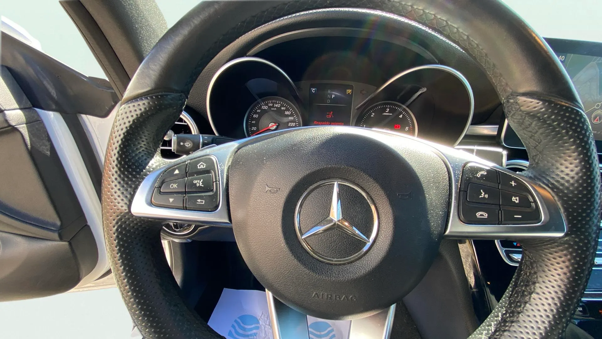 Mercedes-Benz Clase C C Coupé 220 d AMG Line - foto 26