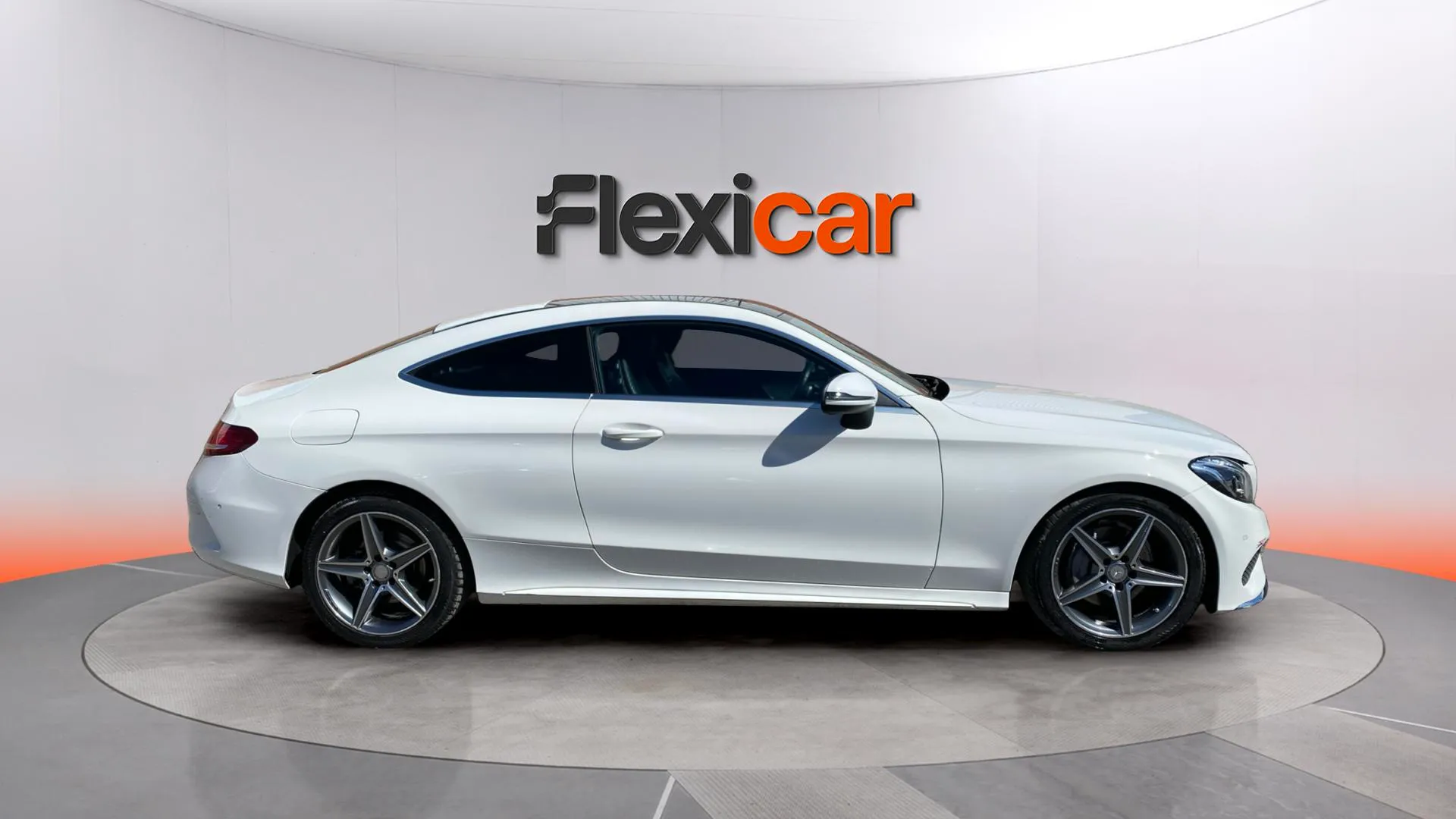 Mercedes-Benz Clase C C Coupé 220 d AMG Line - foto 8
