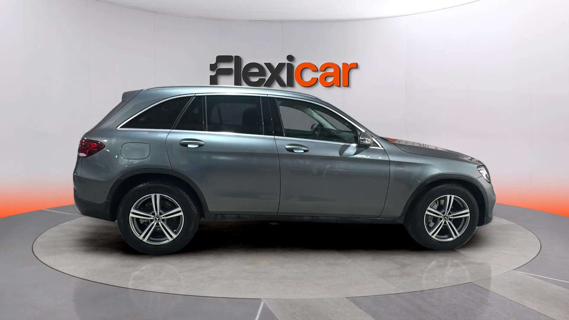 Mercedes-Benz GLC 220 d 4MATIC - foto 8