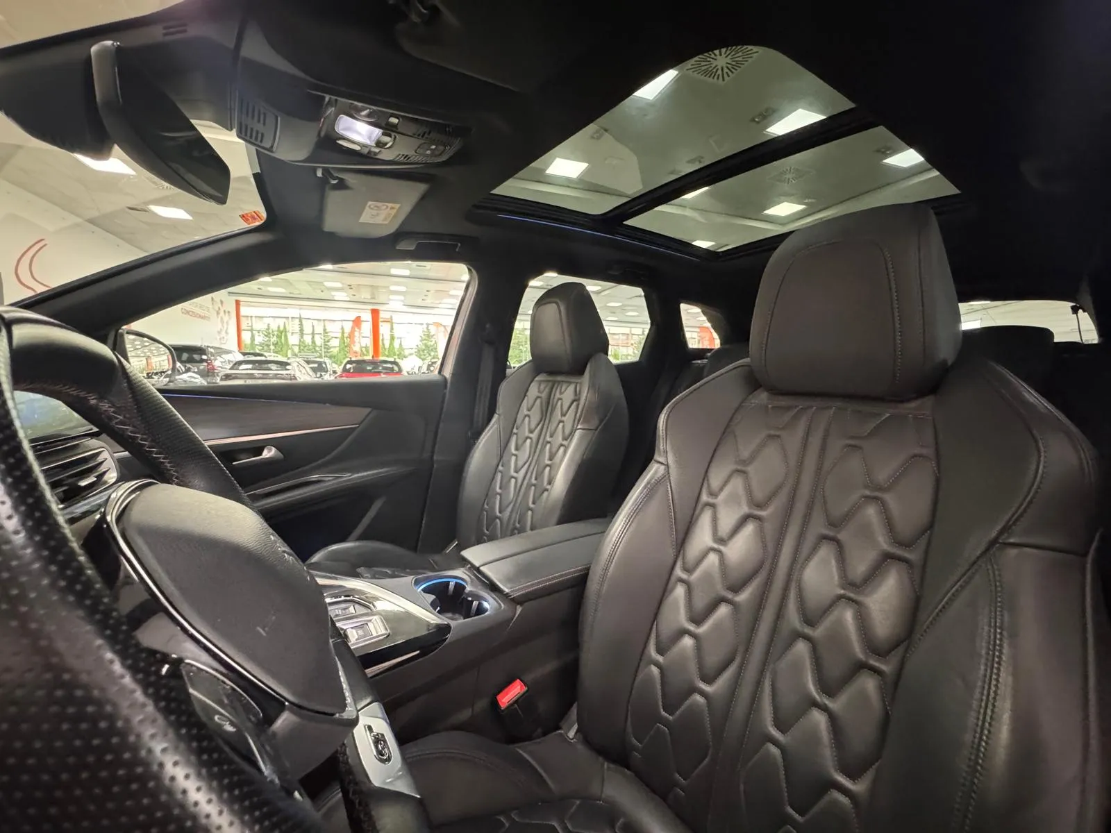 Peugeot 3008 1.5 BlueHDi GT EAT8 - foto 8