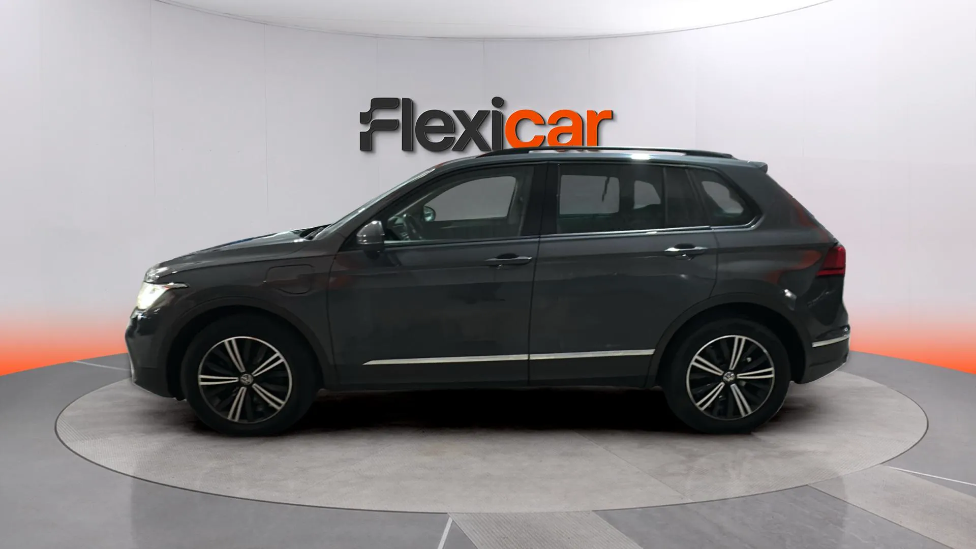Volkswagen Tiguan Life 1.4 TSI eHybrid DSG - foto 4