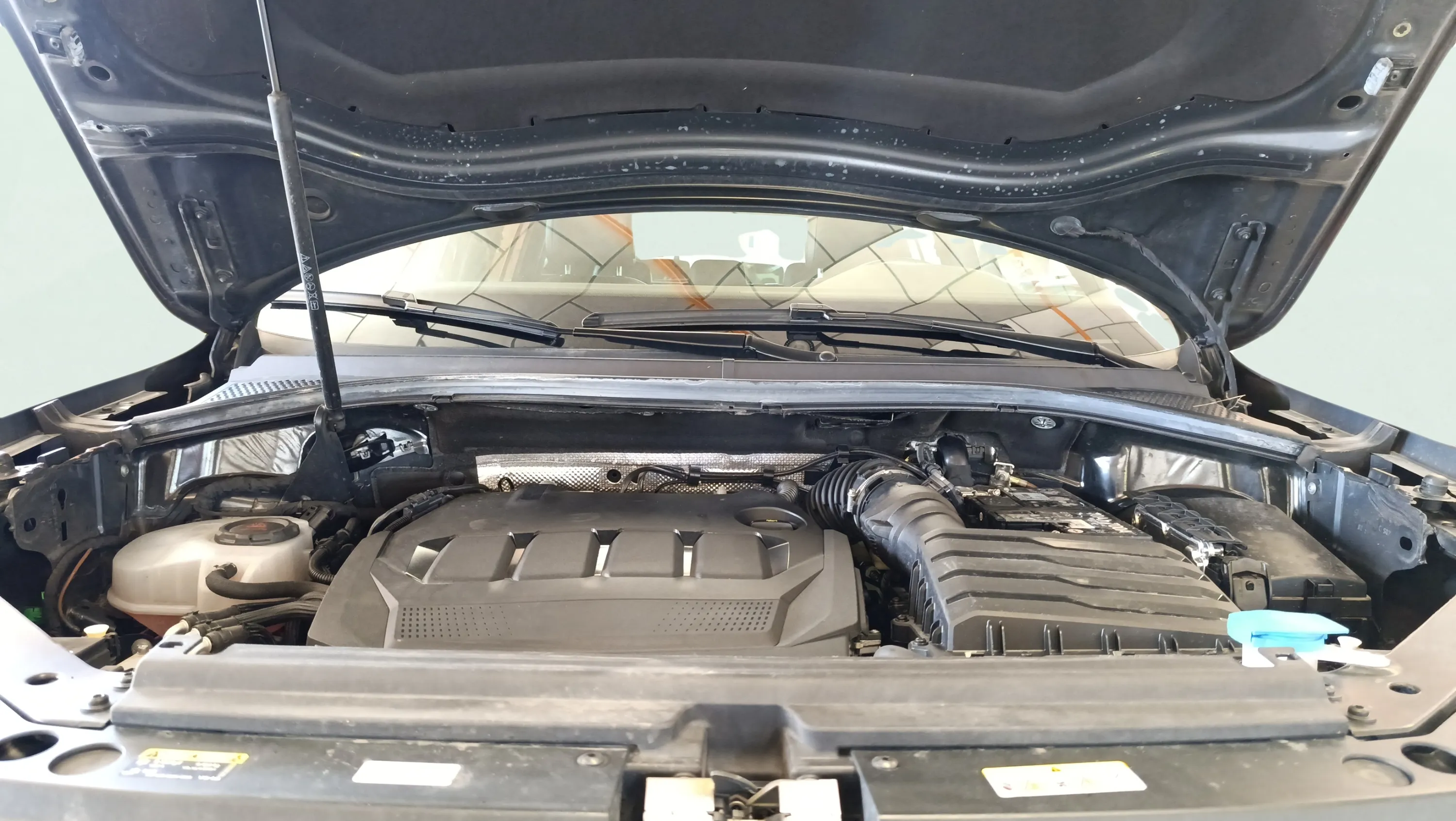 Volkswagen Tiguan R-Line 2.0 TDI DSG - foto 42
