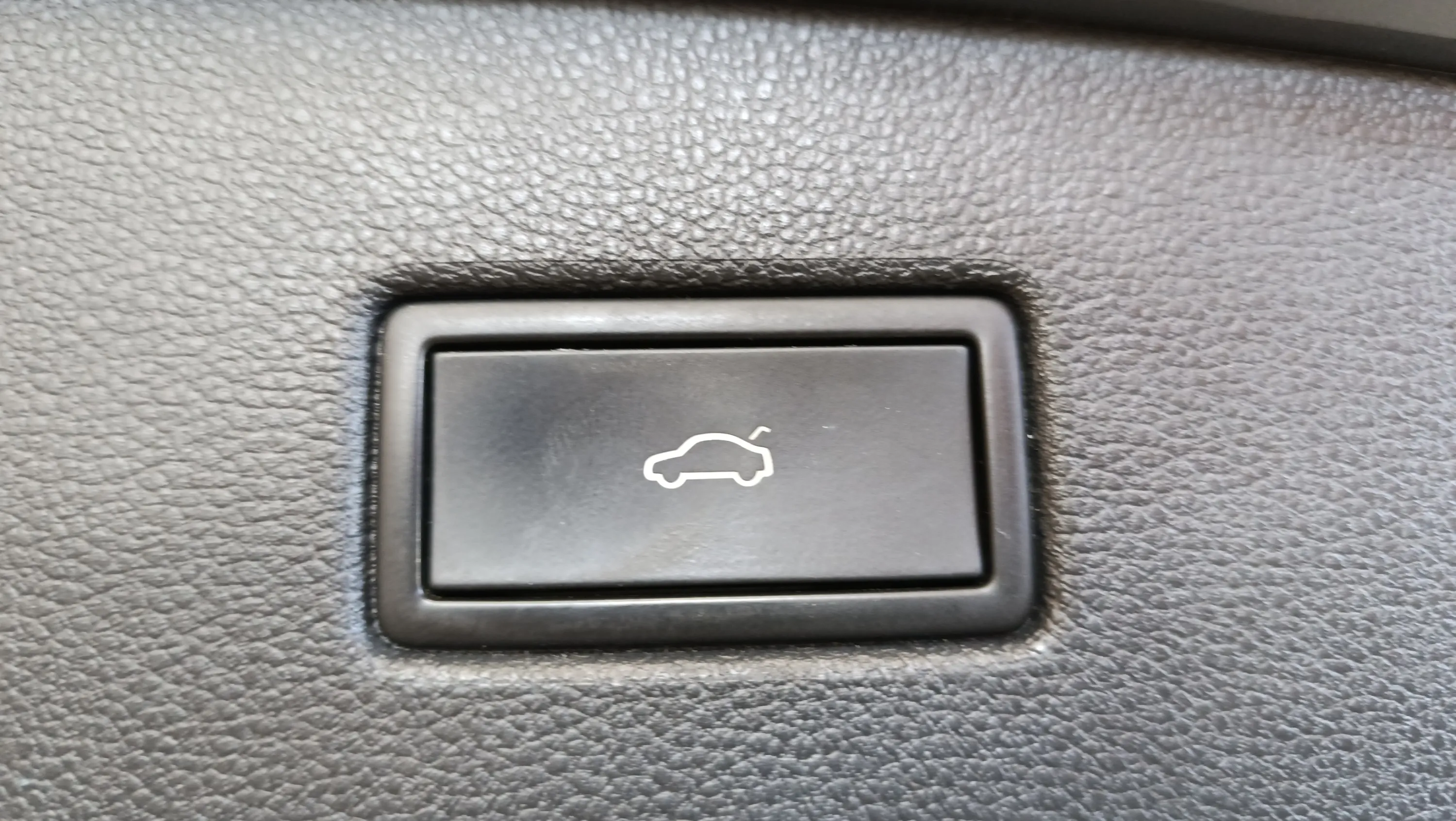 Volkswagen Tiguan R-Line 2.0 TDI DSG - foto 40