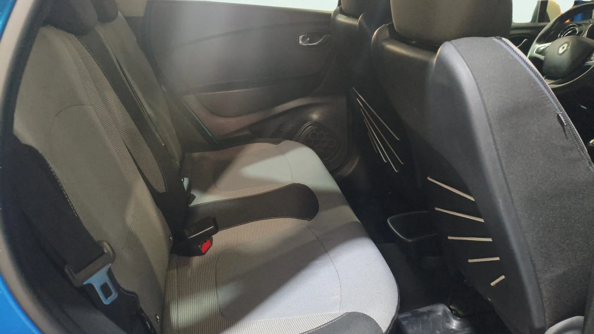 Renault Captur Intens Energy TCe eco2 - foto 8