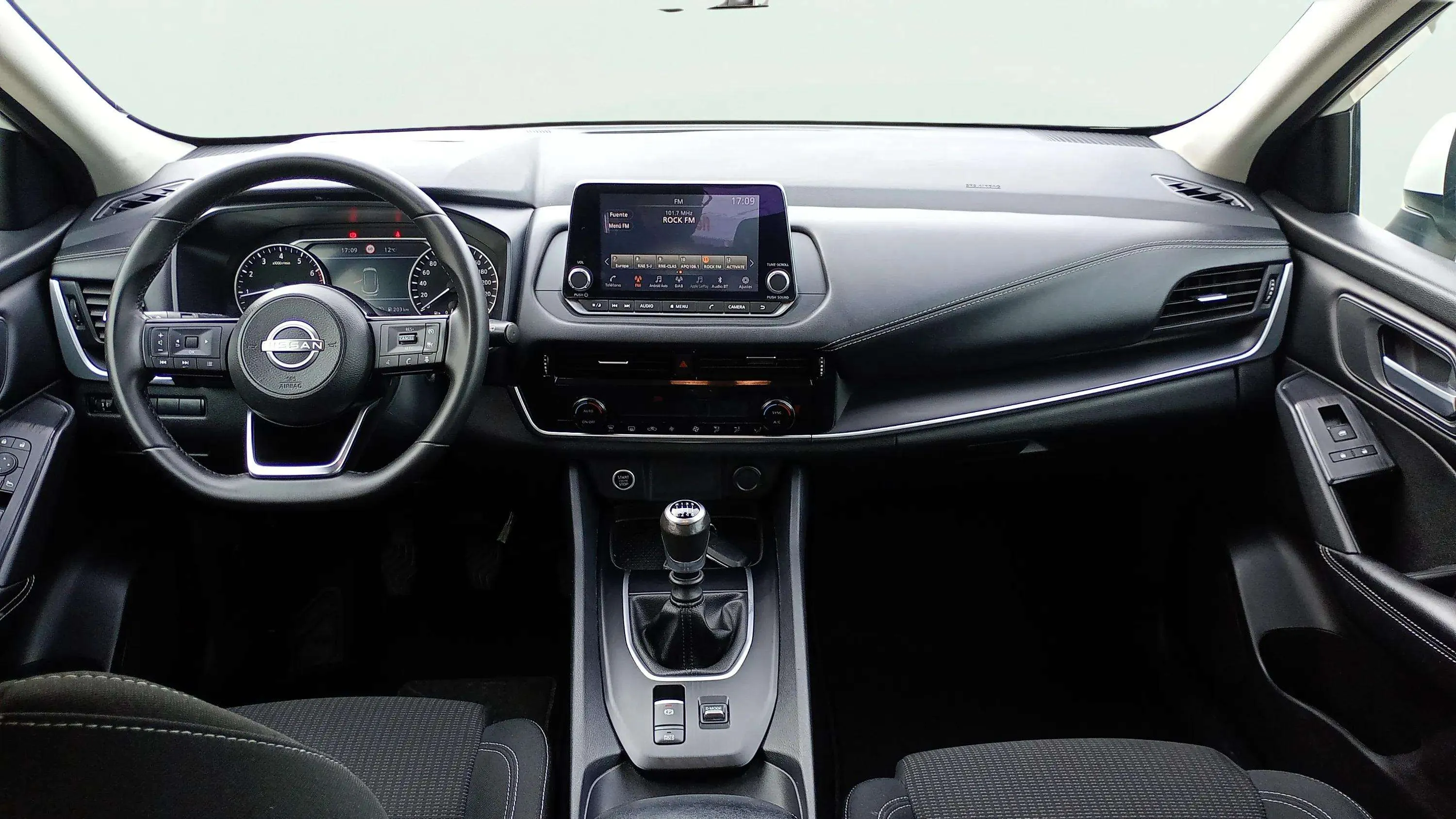 Nissan Qashqai DIG-T mHEV 4x2 Acenta - foto 8