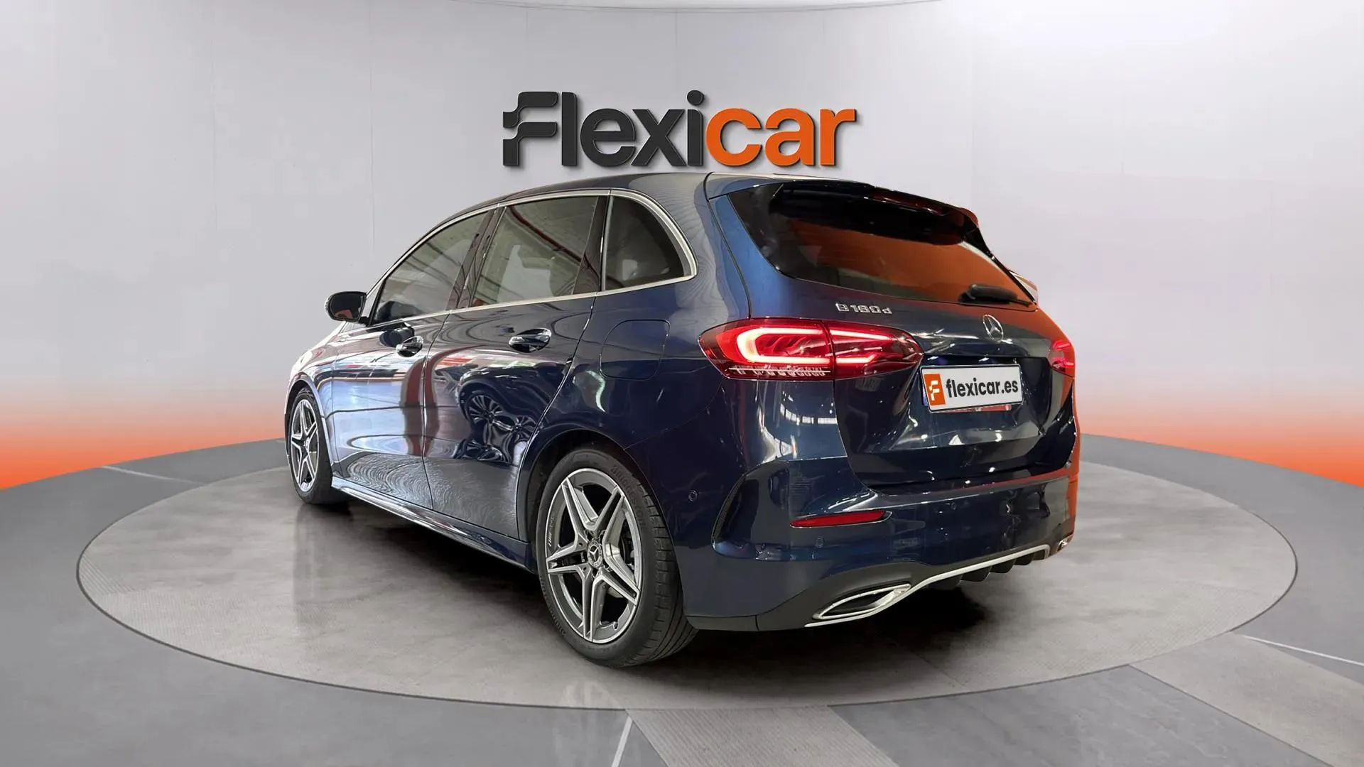 Mercedes-Benz Clase B B 180 d - foto 4
