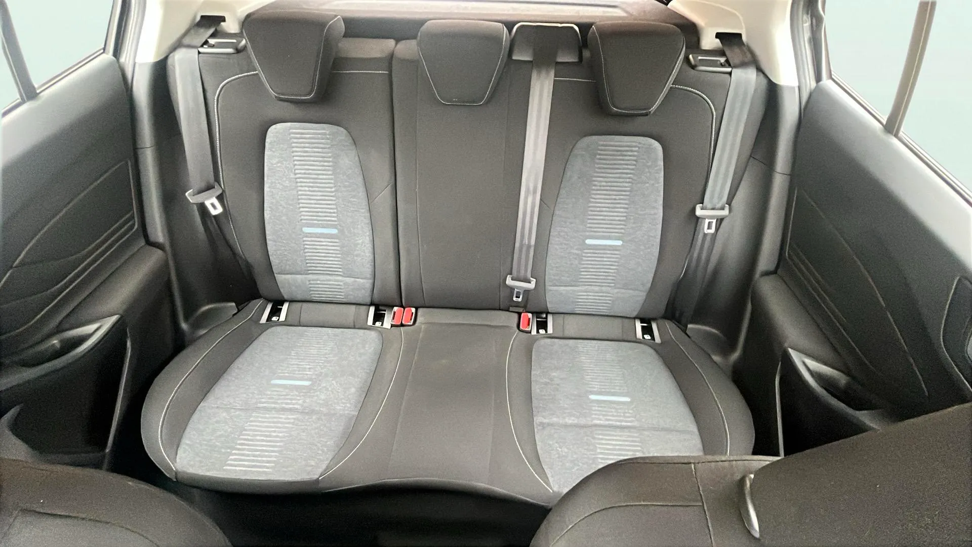 Ford Focus 1.0 EcoBoost MHEV Active Des. SIP - foto 16