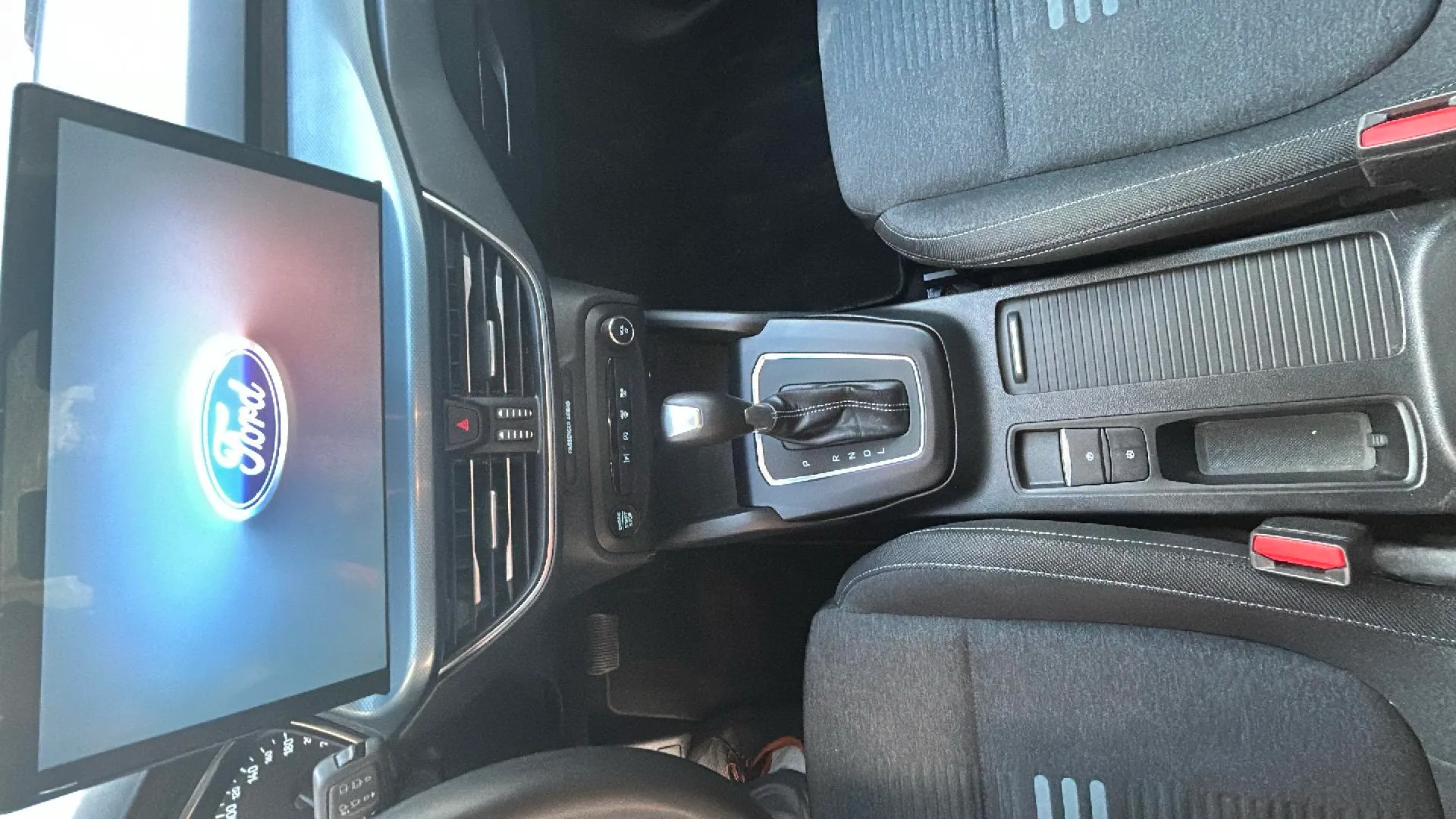 Ford Focus 1.0 EcoBoost MHEV Active Des. SIP - foto 9