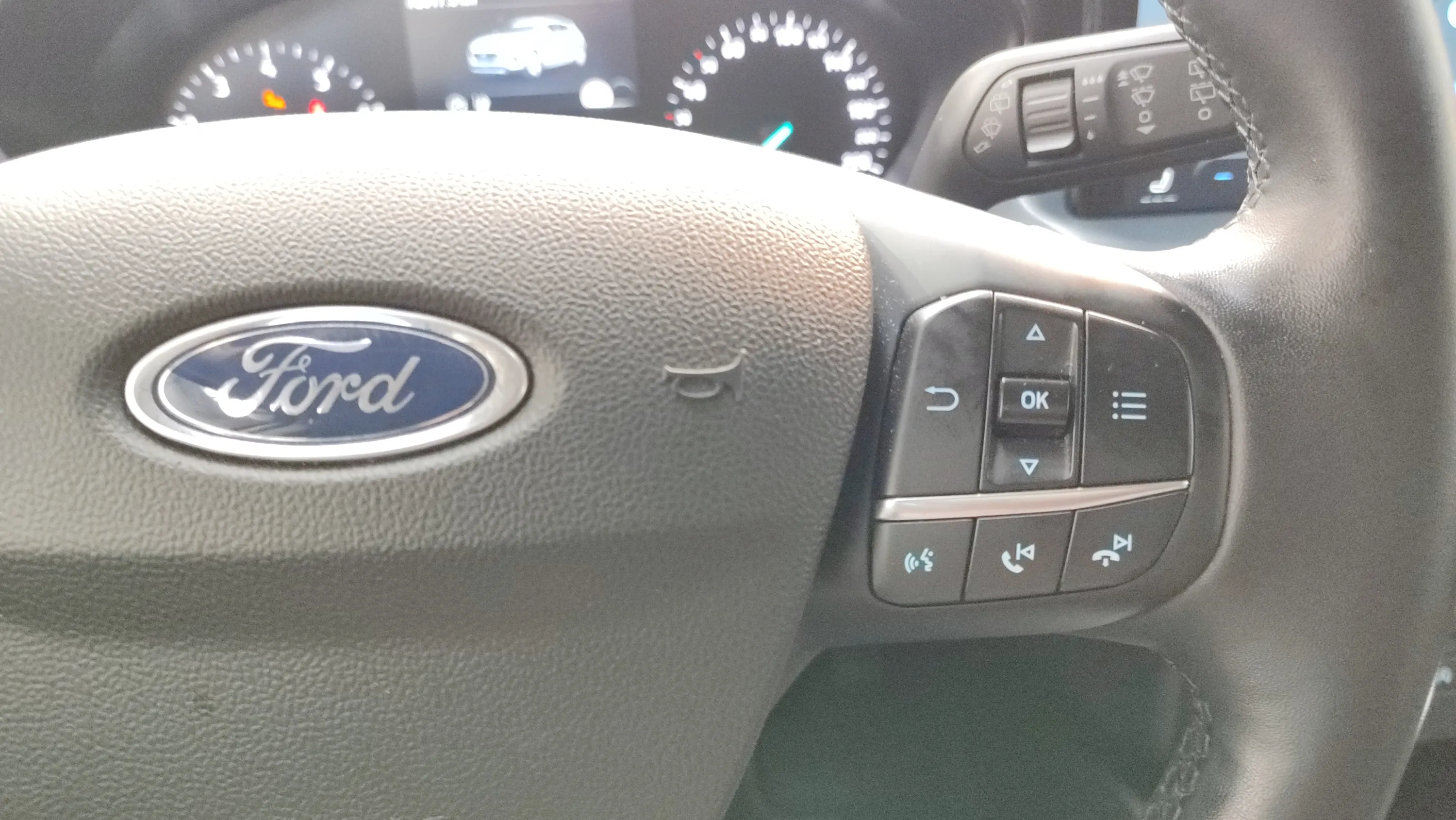 Ford Focus 1.0 EcoBoost MHEV Active Des. SIP - foto 13