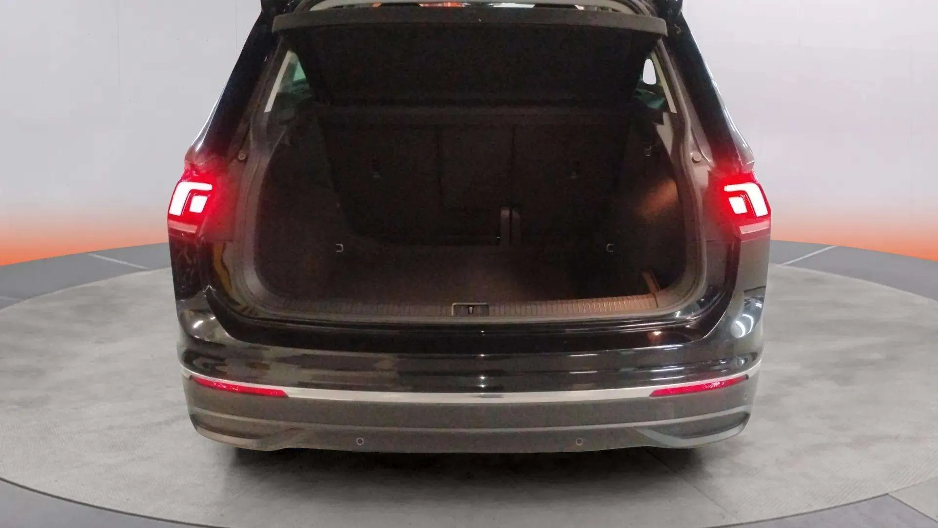 Volkswagen Tiguan Life 2.0 TDI DSG - foto 28