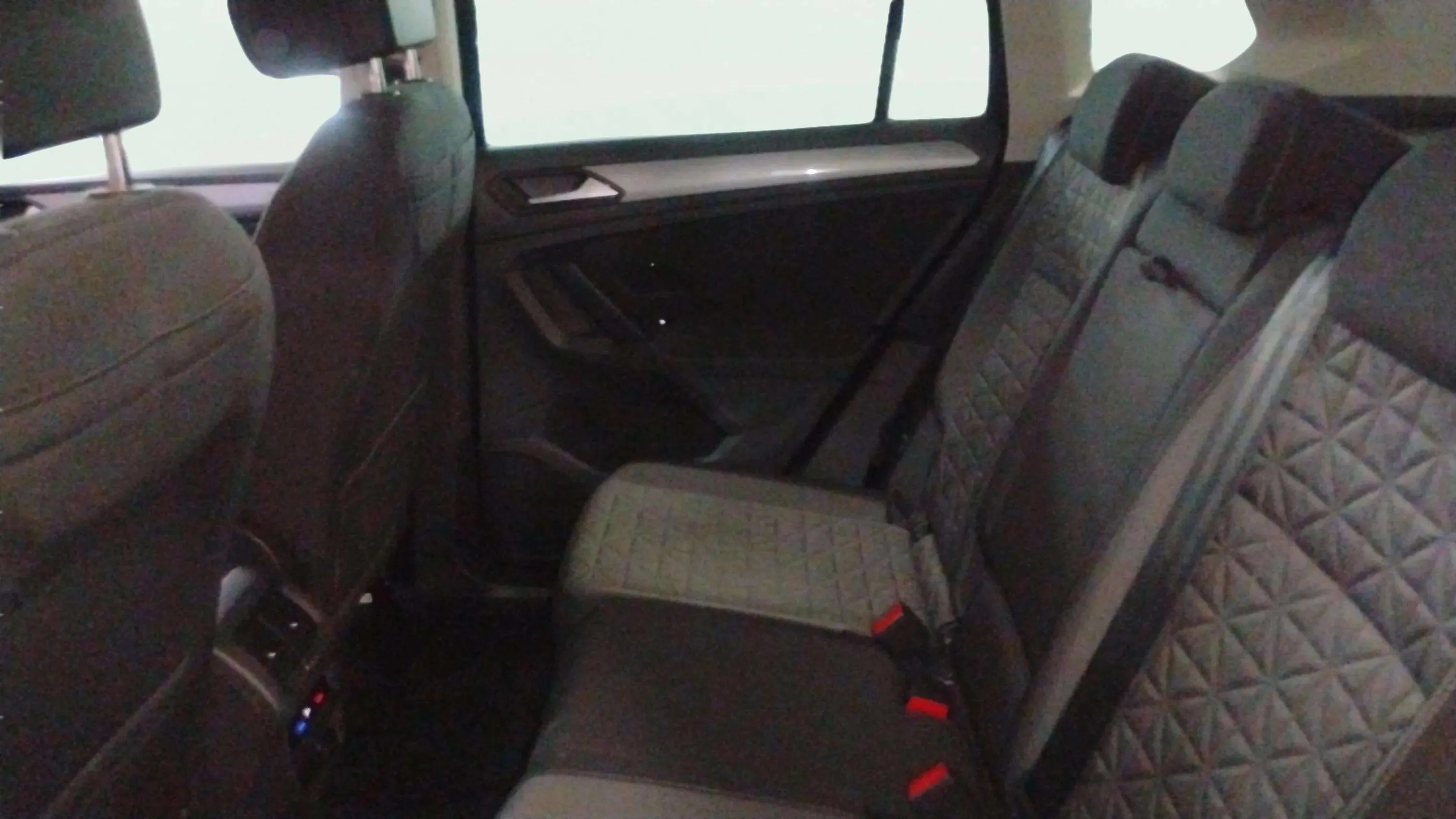 Volkswagen Tiguan Life 2.0 TDI DSG - foto 10