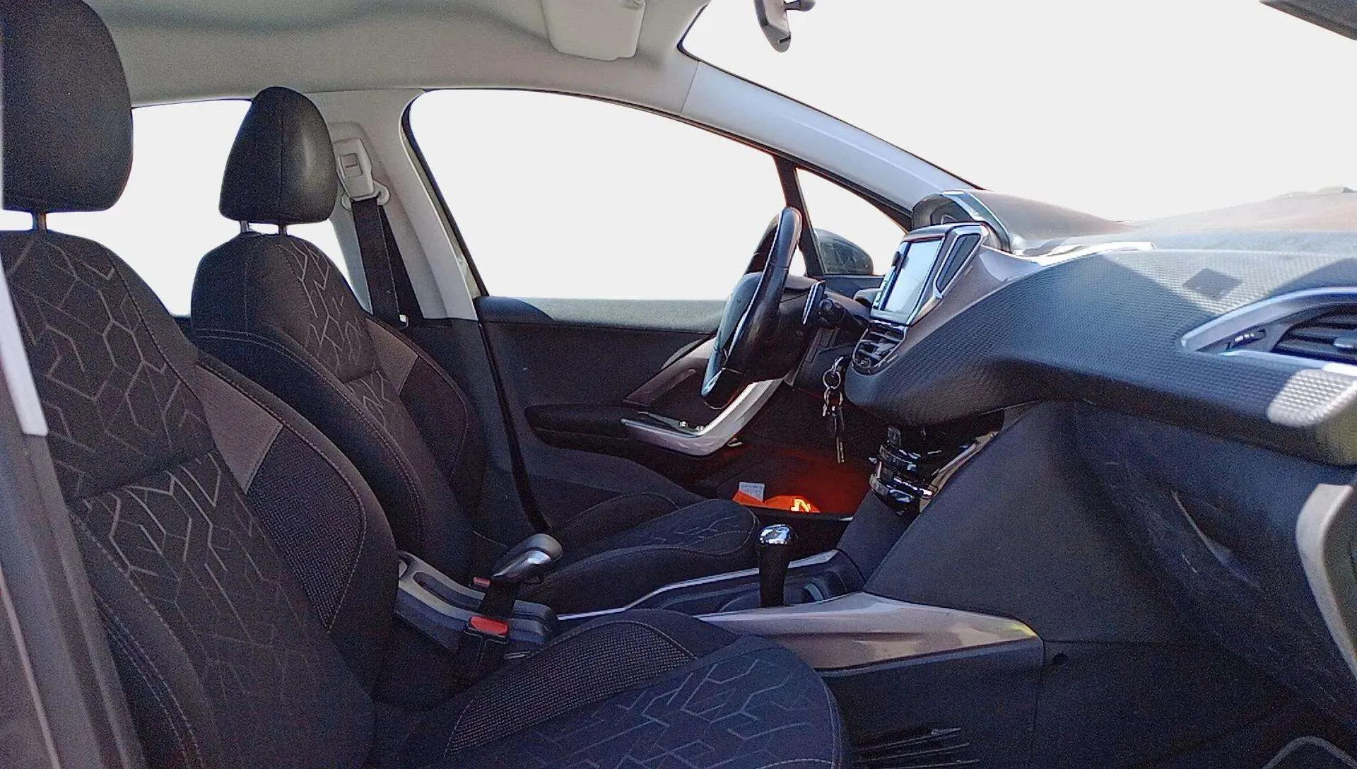 Peugeot 2008 Active 1.6 e-HDi 92 ETG6 - foto 10