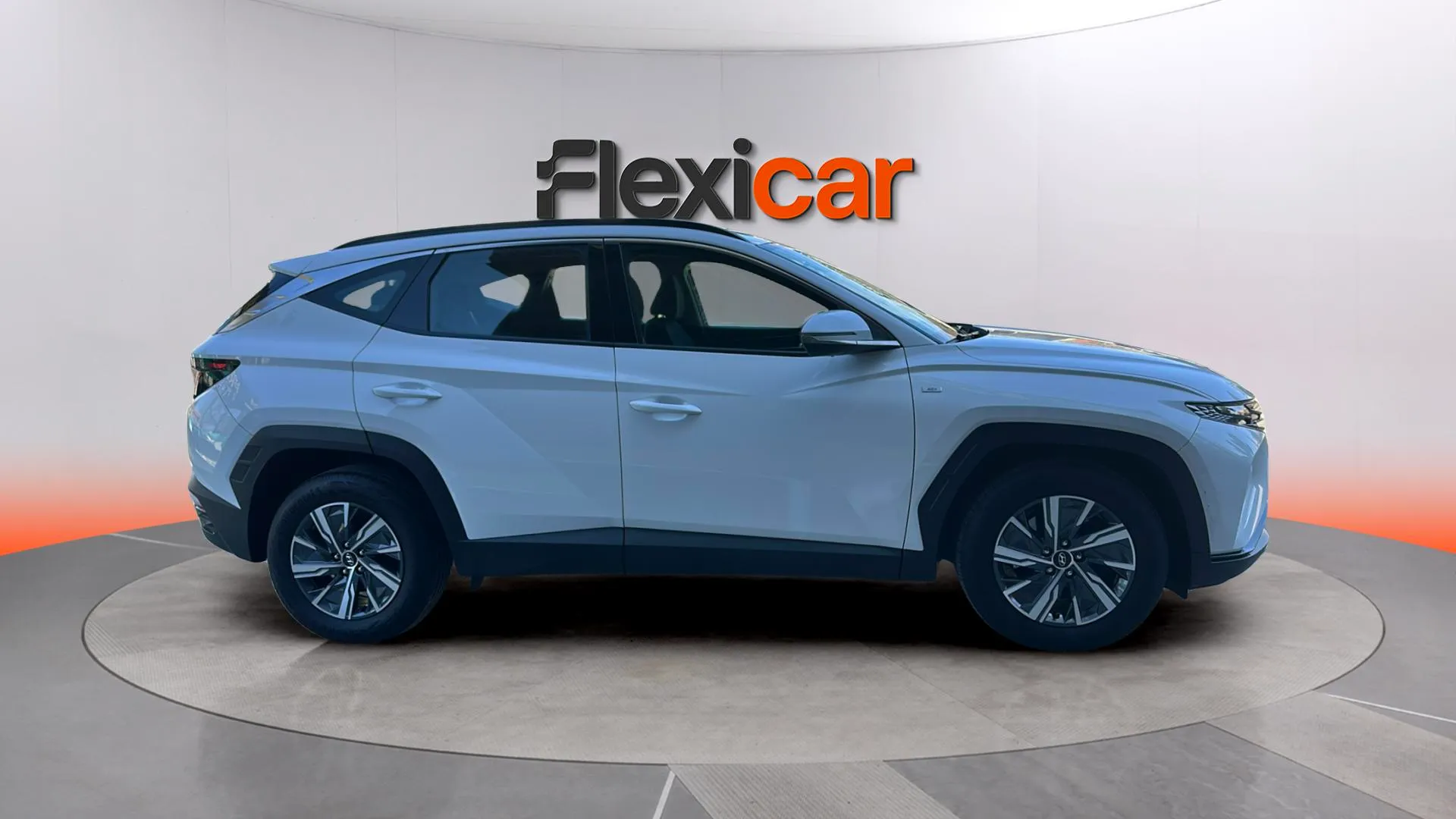 Hyundai Tucson 1.6 CRDi 48V Maxx Safe DCT - foto 3