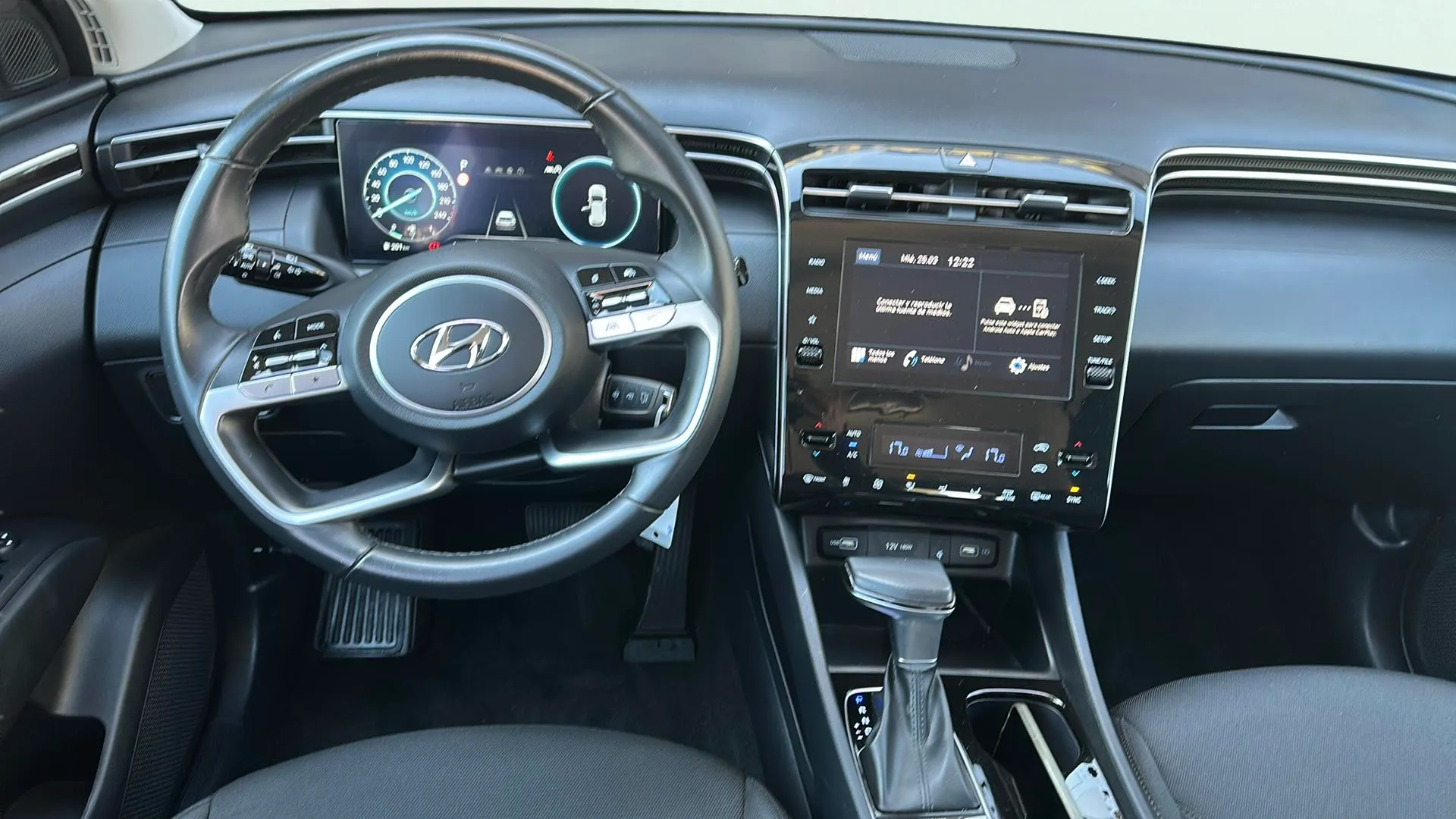 Hyundai Tucson 1.6 CRDi 48V Maxx Safe DCT - foto 13