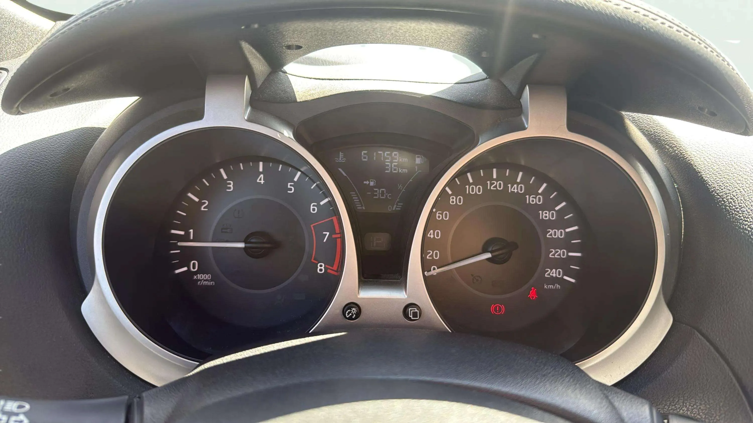 Nissan Juke DIG-T DCT Tekna - foto 20
