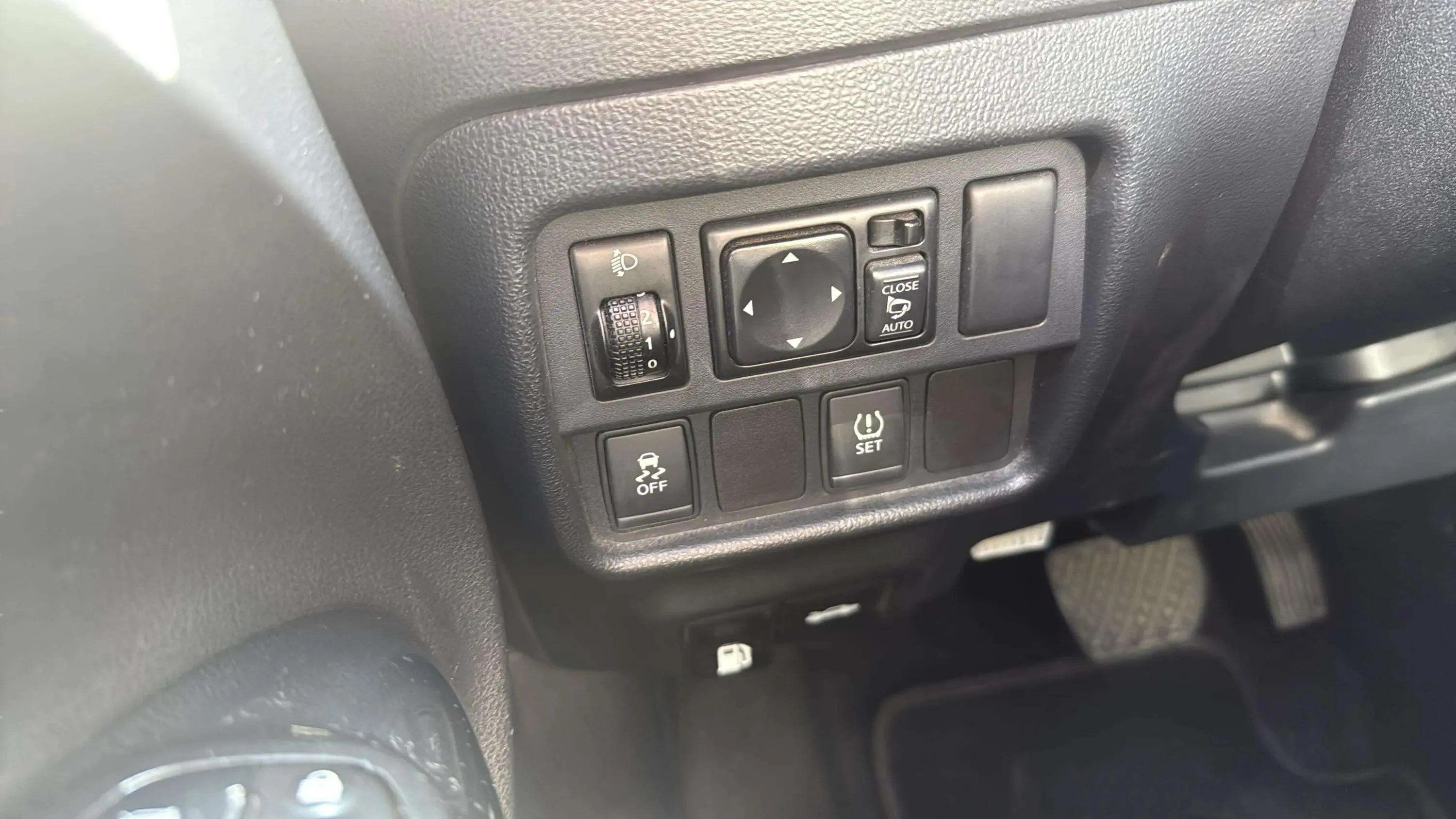 Nissan Juke DIG-T DCT Tekna - foto 17