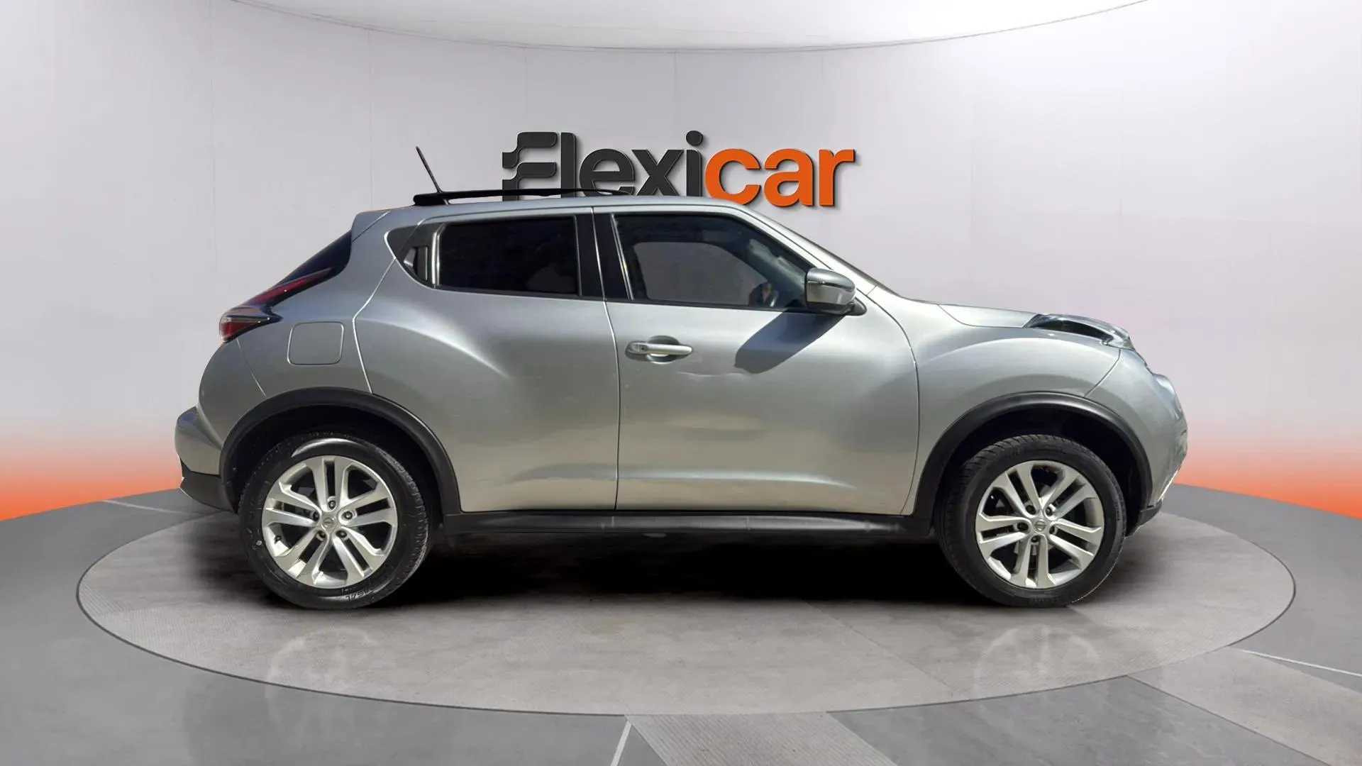 Nissan Juke DIG-T DCT Tekna - foto 2