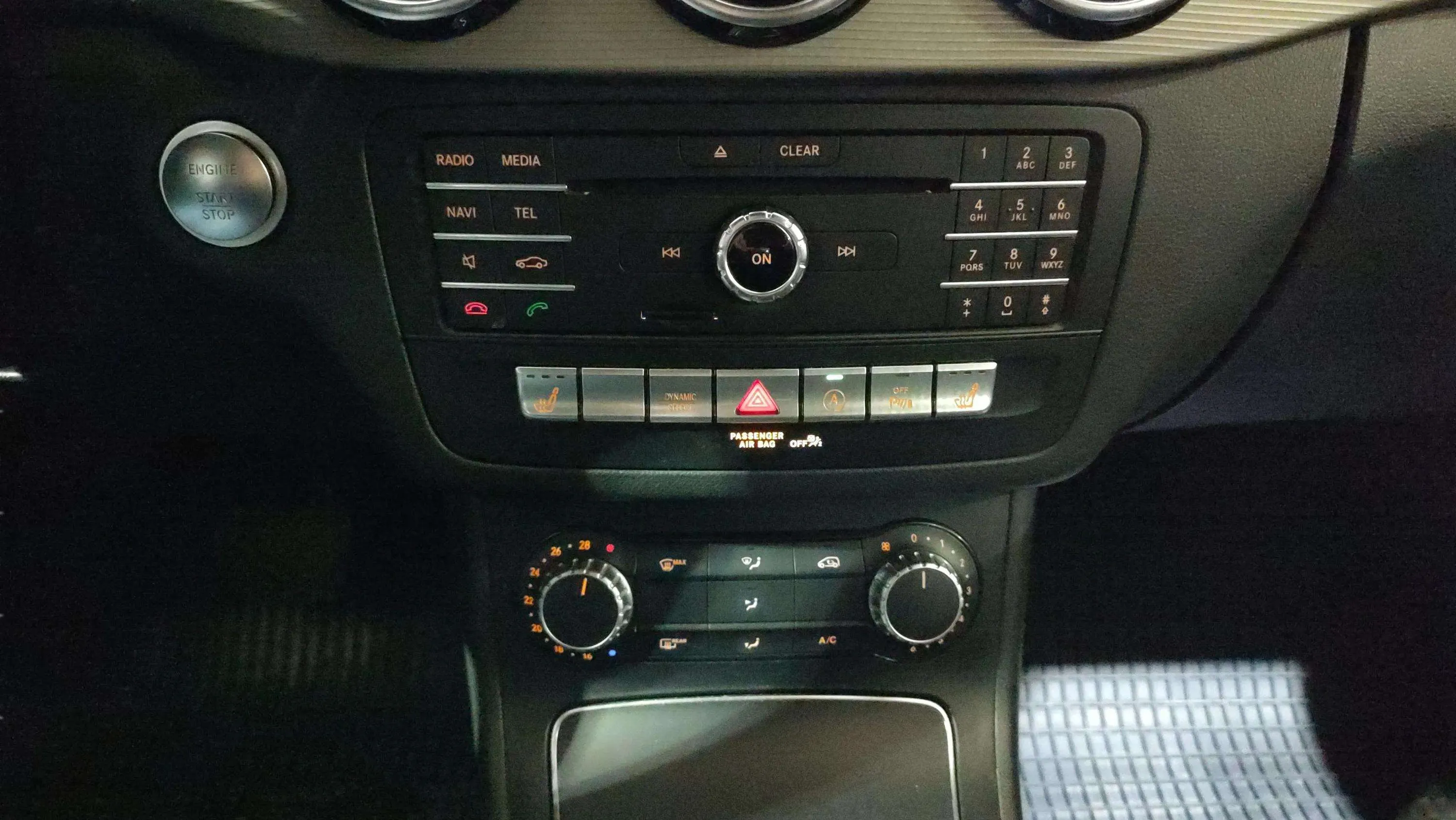 Mercedes-Benz Clase B B 180 d - foto 15