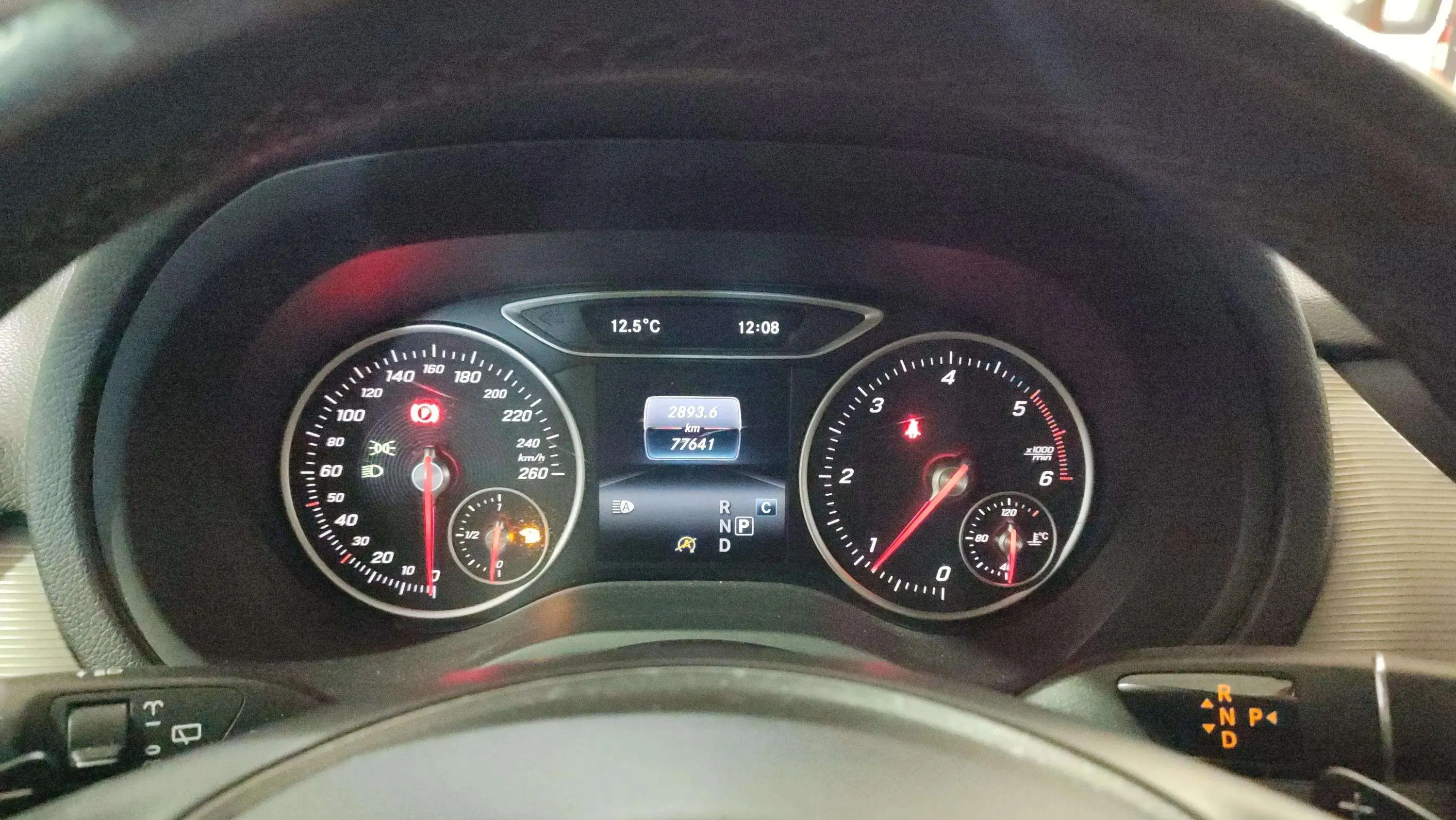 Mercedes-Benz Clase B B 180 d - foto 10