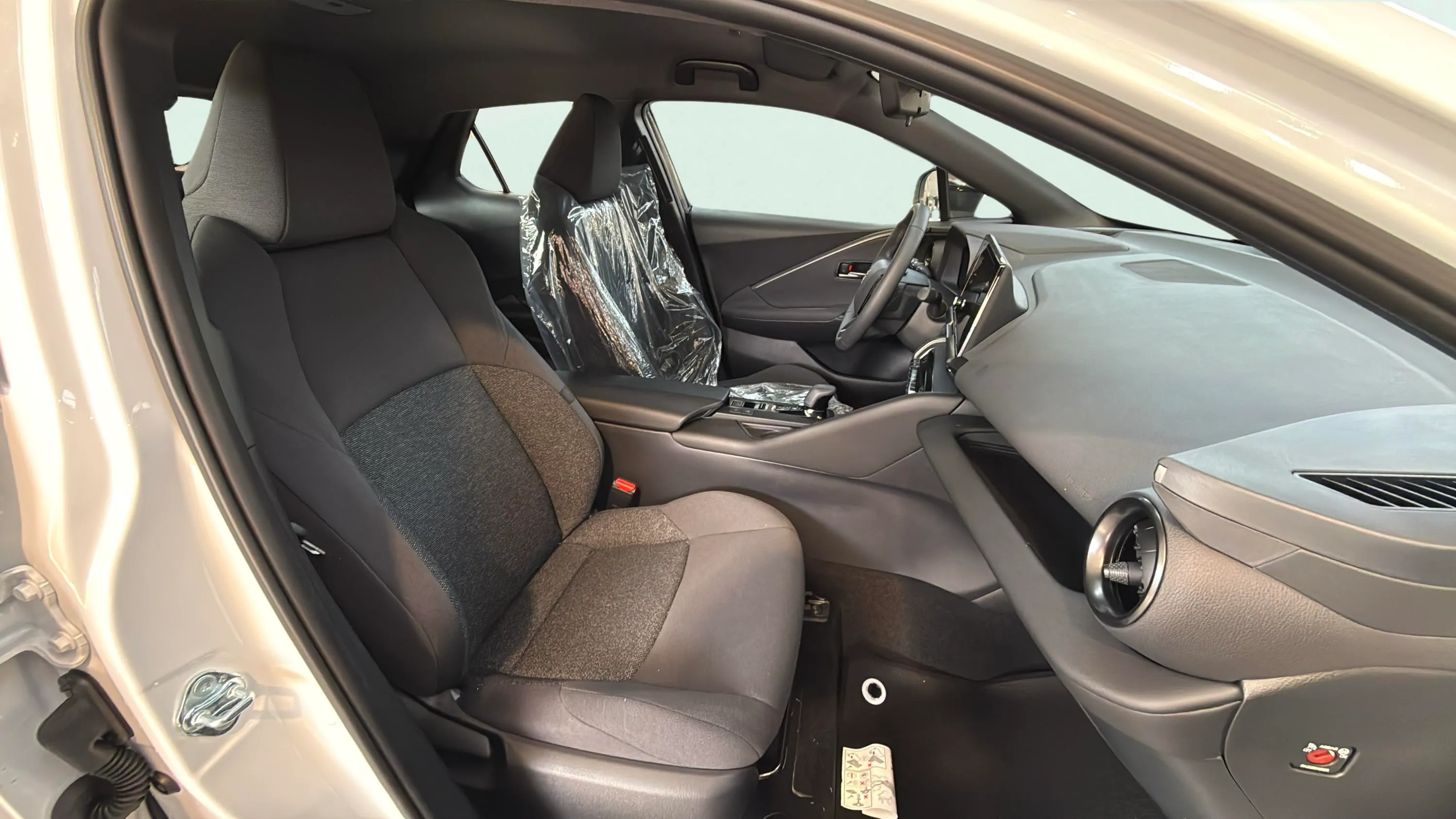 Toyota C-HR 1.8 140H Active - foto 15