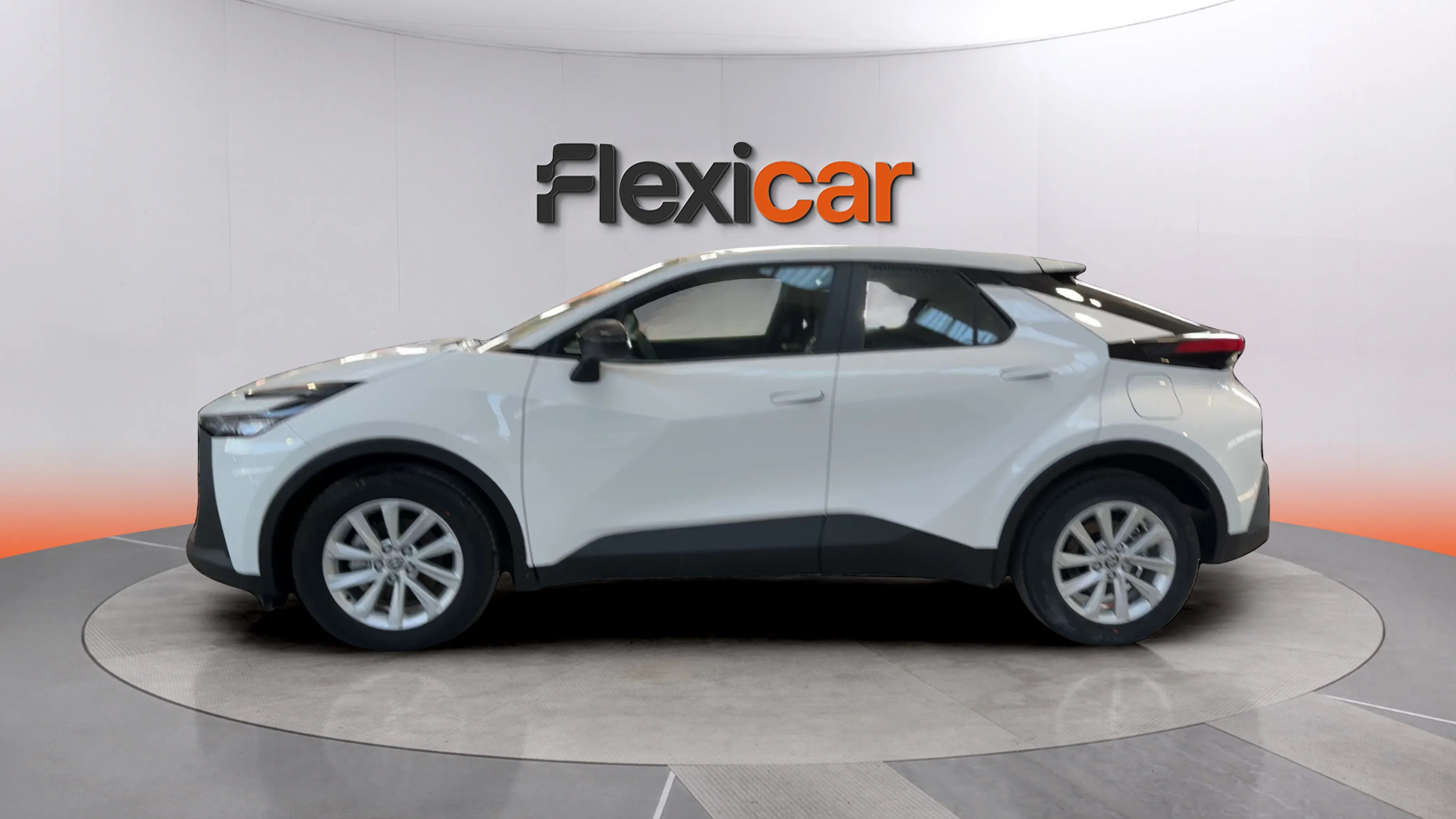 Toyota C-HR 1.8 140H Active - foto 4