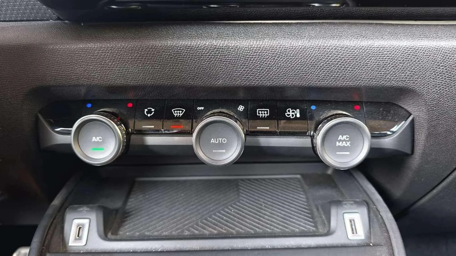 Citroën C4 PureTech 130 EAT8 Feel Pack - foto 25