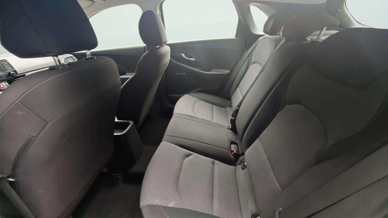 Hyundai i30 1.0 T-GDi Essence - foto 23