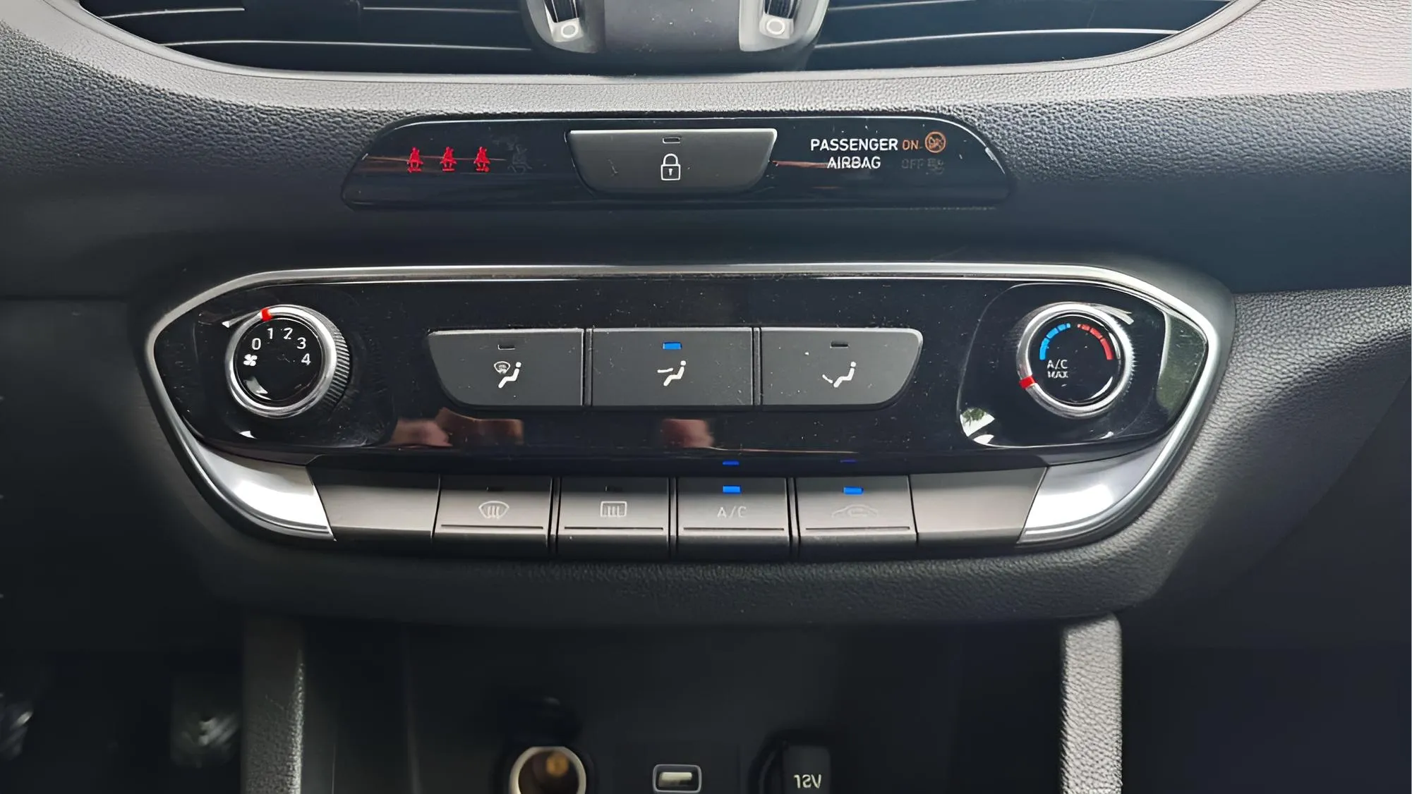 Hyundai i30 1.0 T-GDi Essence - foto 19