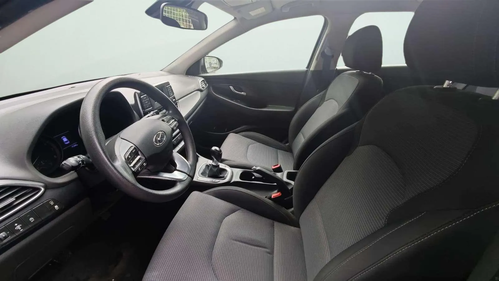 Hyundai i30 1.0 T-GDi Essence - foto 22
