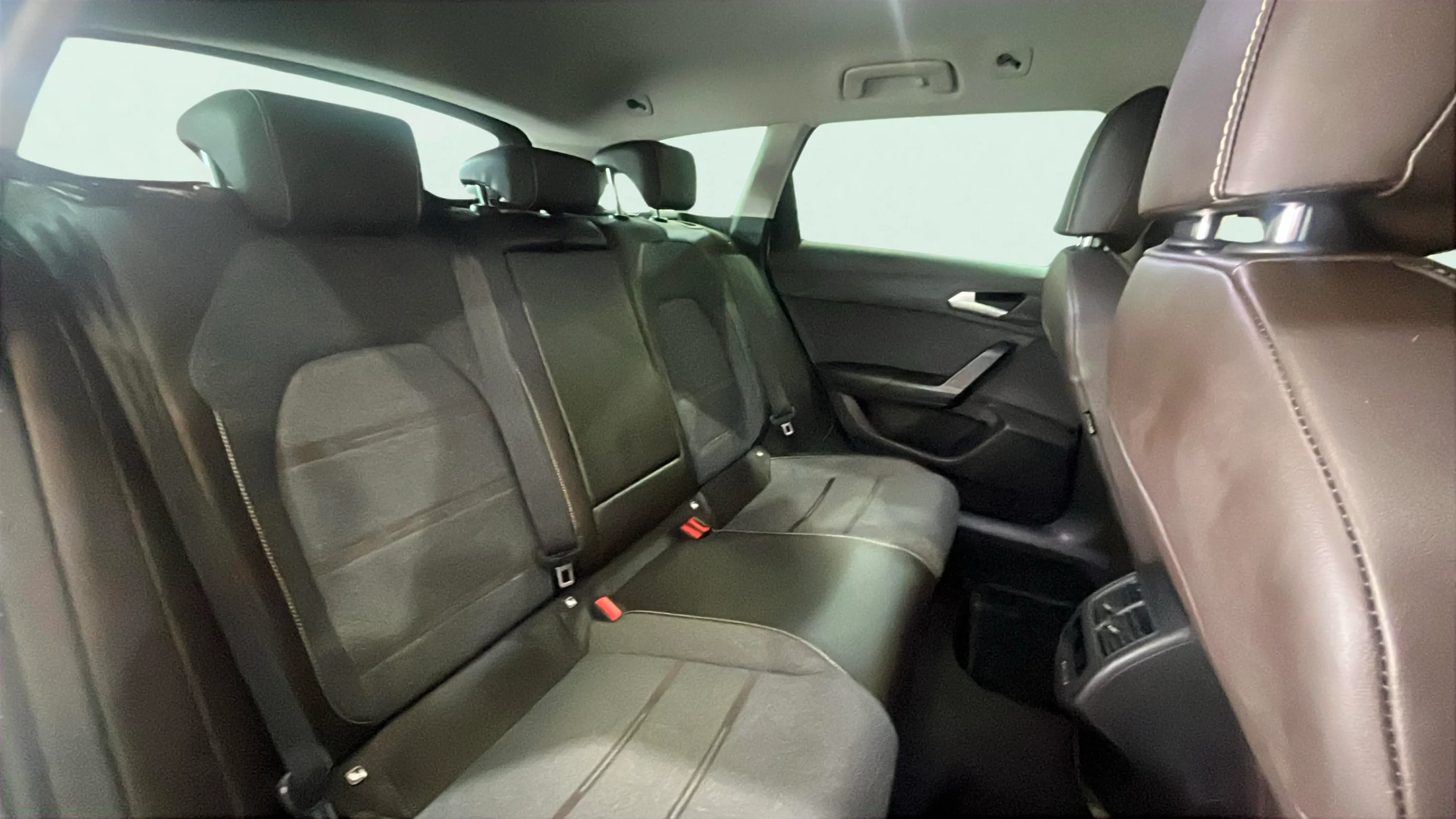 SEAT León SP 1.4 e-Hybrid DSG FR - foto 18