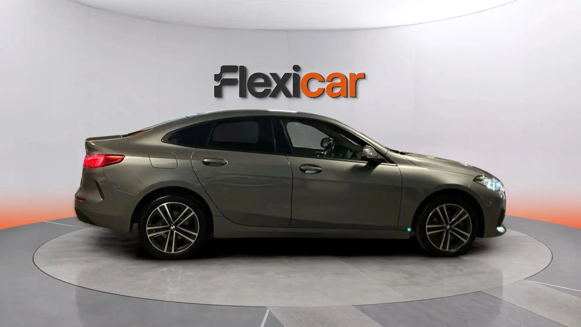 BMW Serie 2 218i Gran Coupe - foto 9
