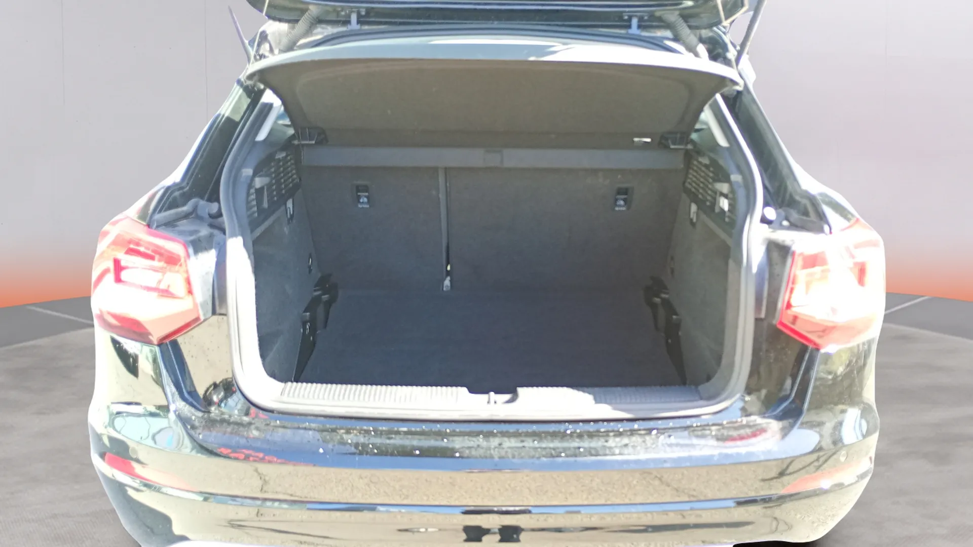 Audi Q2 Advanced 30 TDI - foto 9