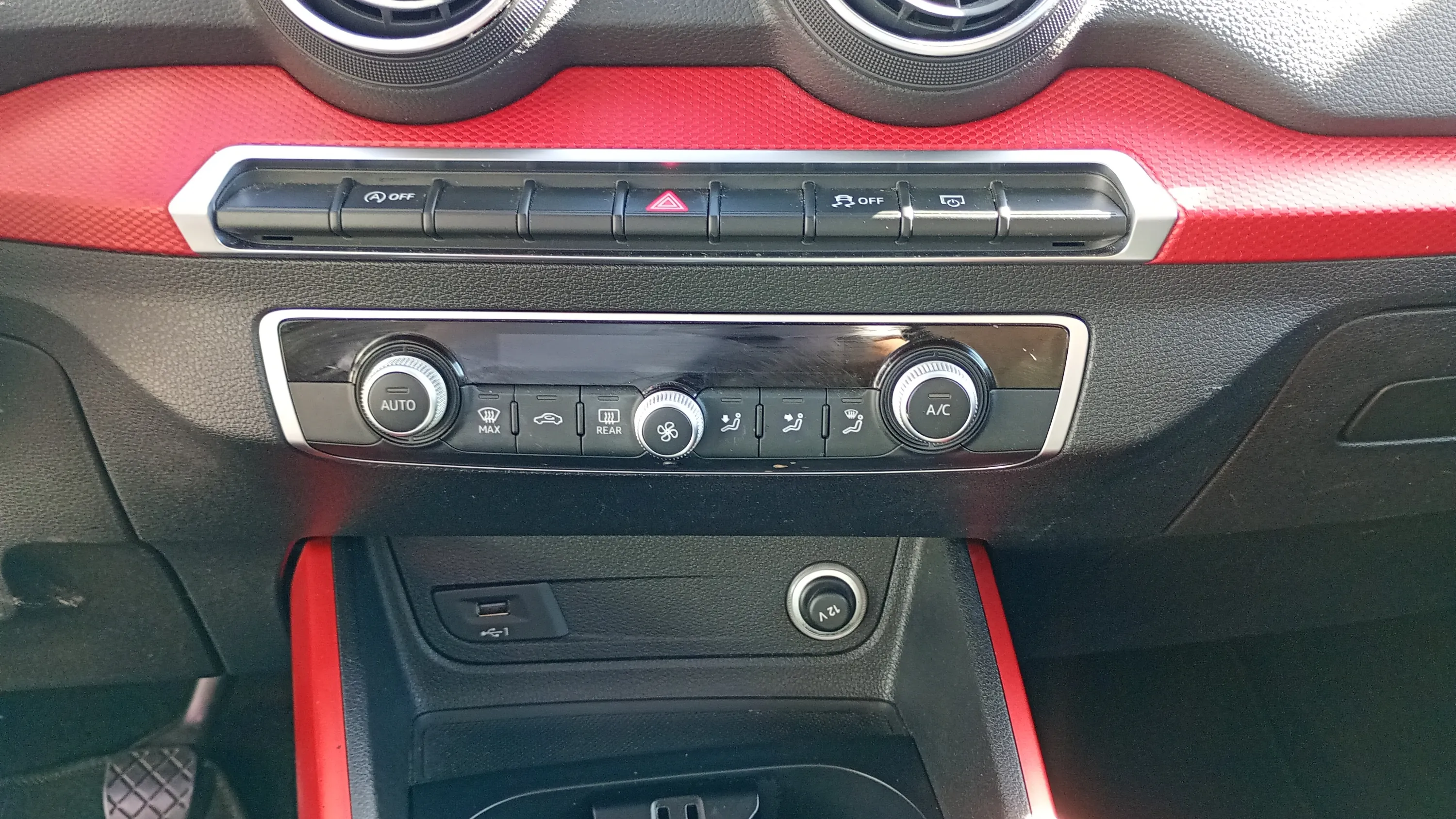 Audi Q2 Advanced 30 TDI - foto 15