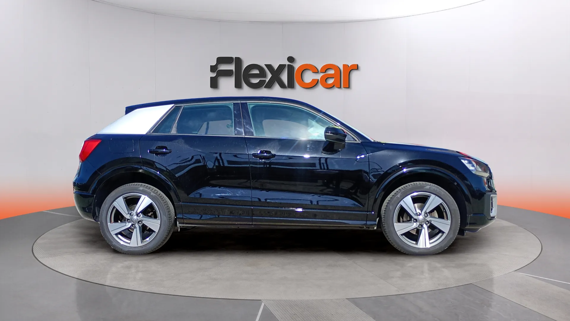 Audi Q2 Advanced 30 TDI - foto 7