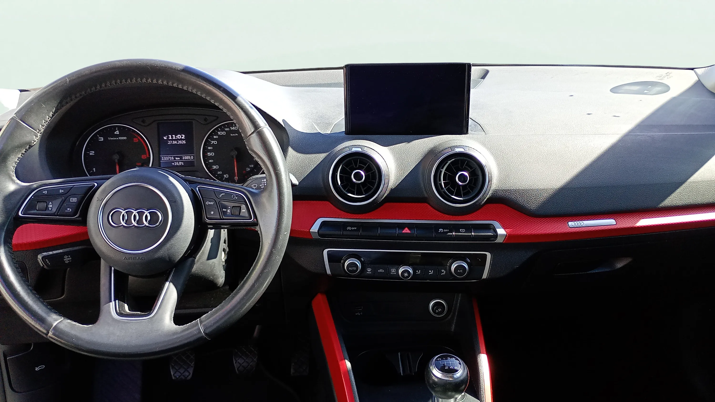 Audi Q2 Advanced 30 TDI - foto 12